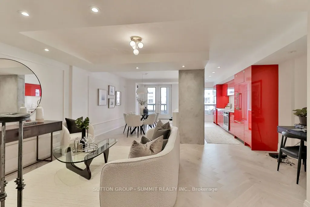 102 Bloor Street W, #Ph07