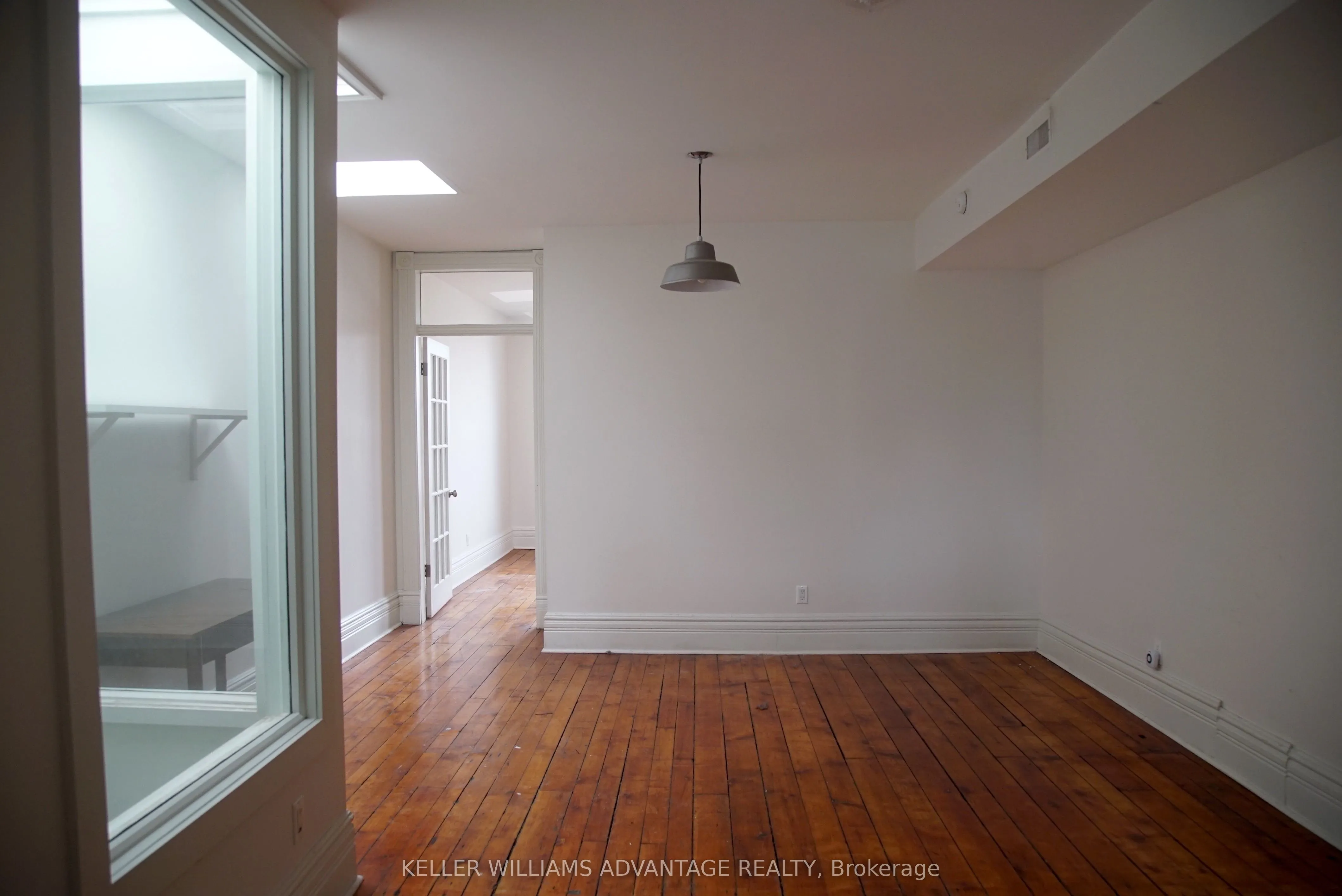 134 Ossington Avenue, #3rd Flr
