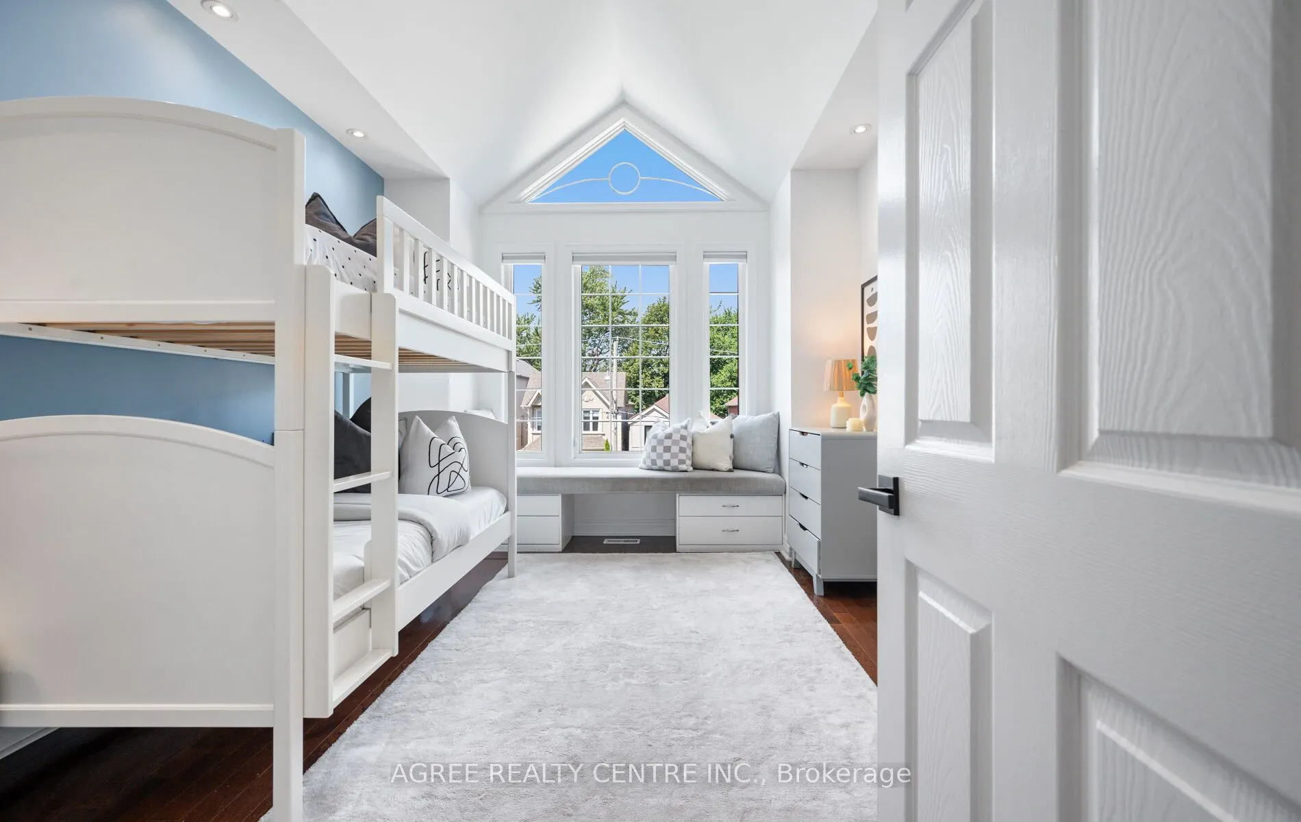 179 Glengarry Avenue