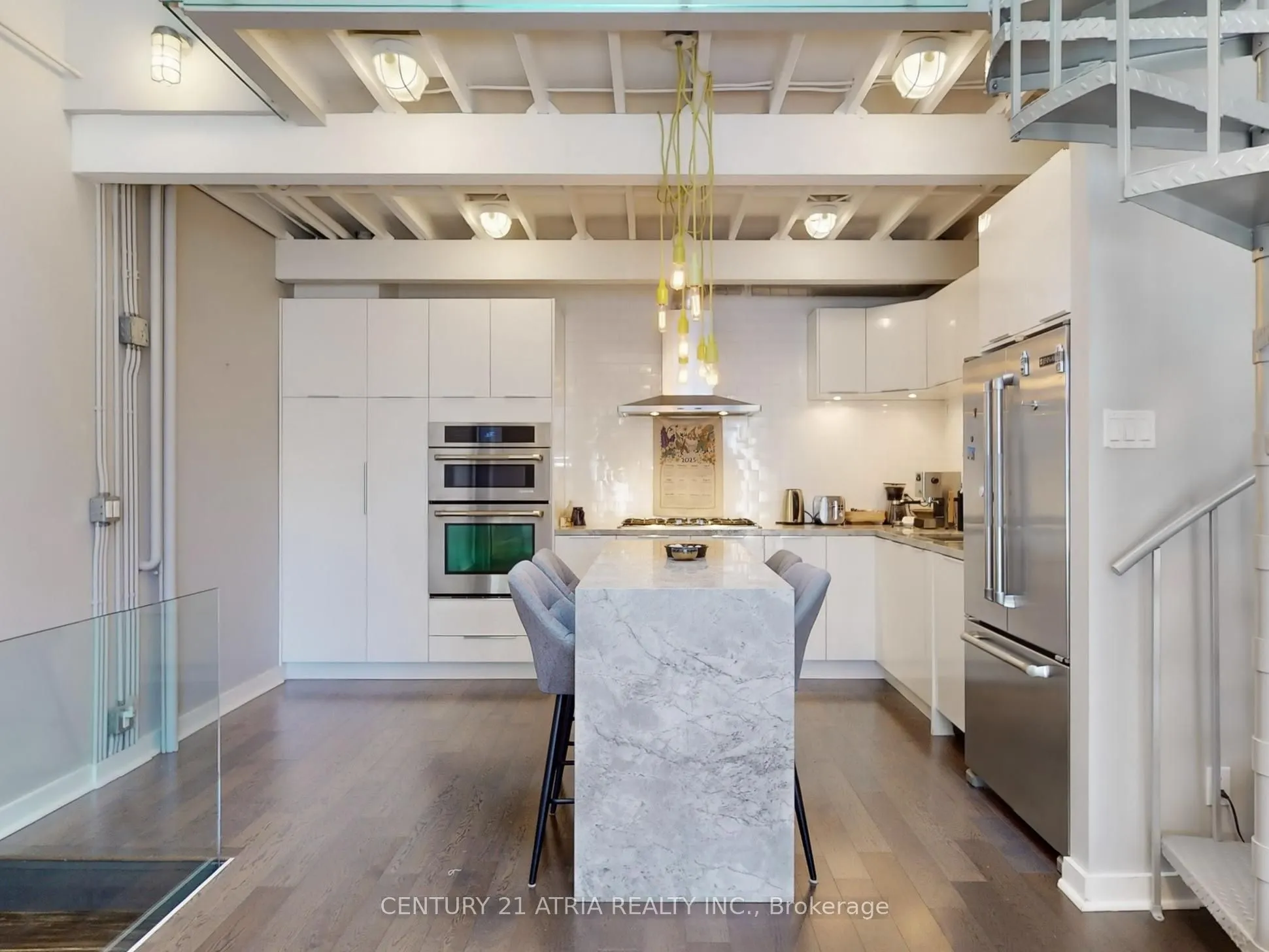 766 King Street W, #403