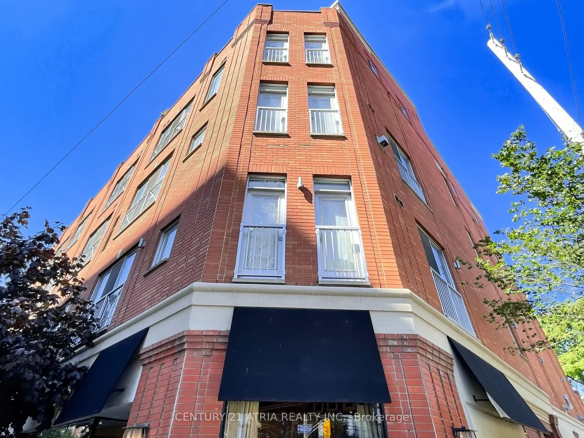 766 King Street W, #403