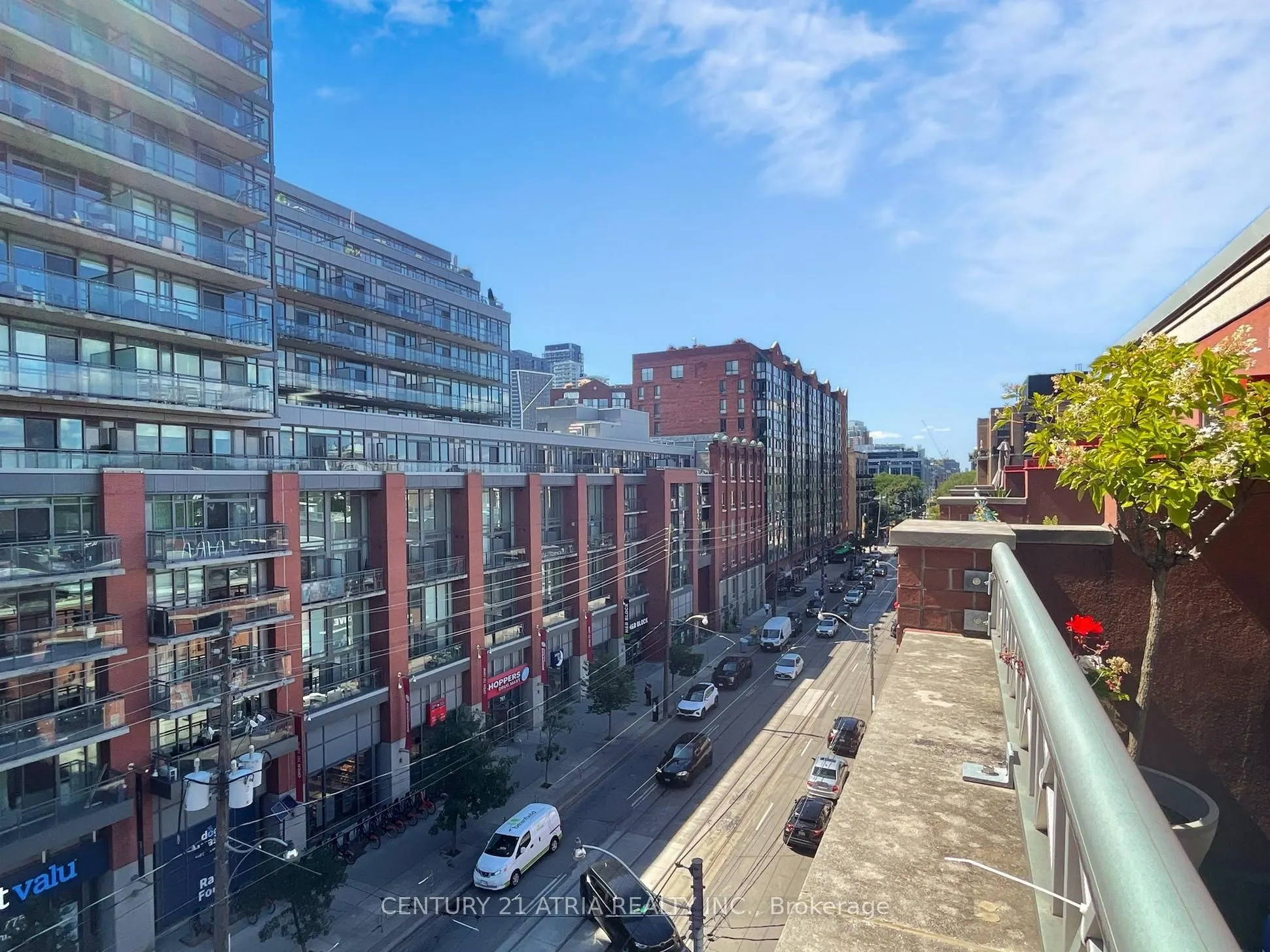 766 King Street W, #403