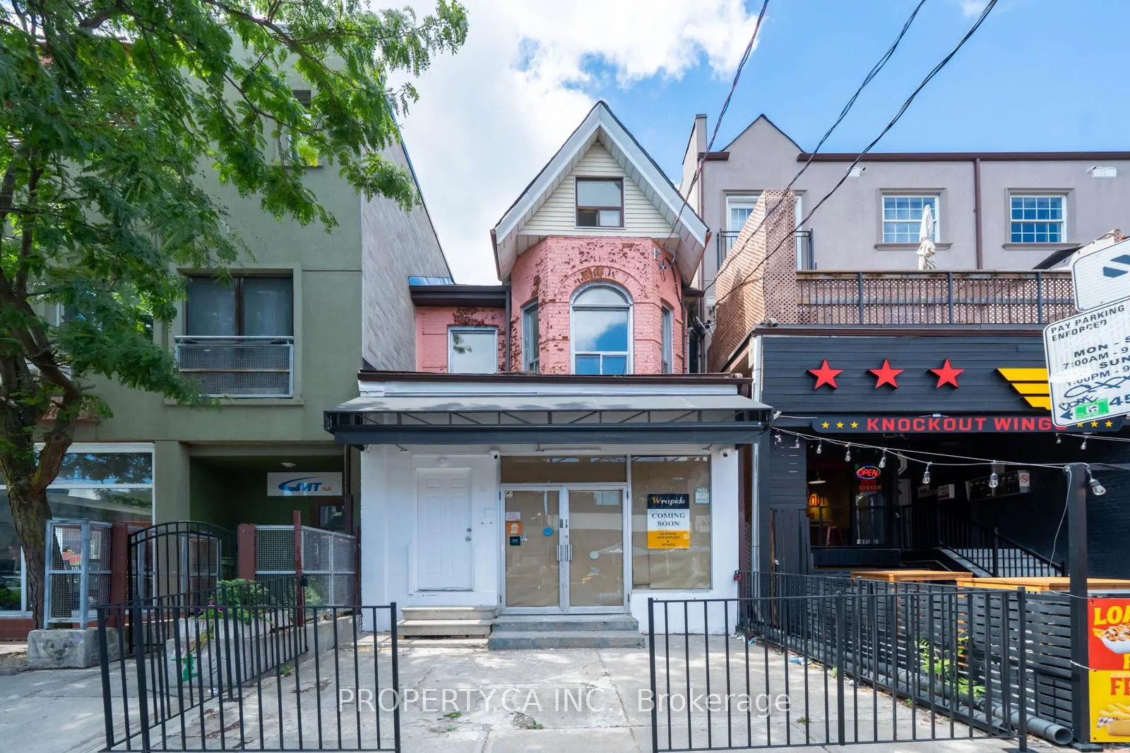 196 Augusta Avenue, #2nd/3rd Flr