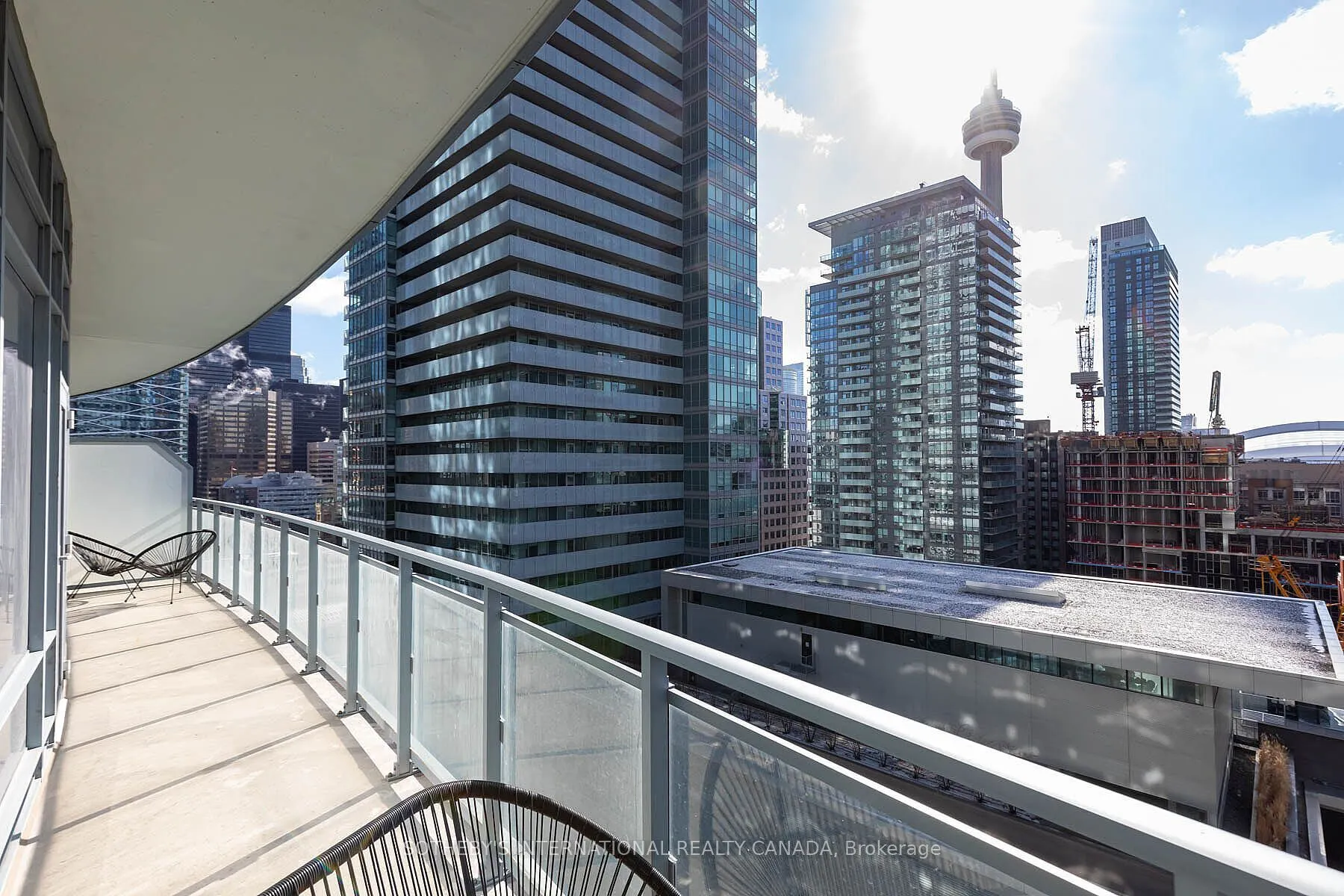 21 Widmer Street, #1511