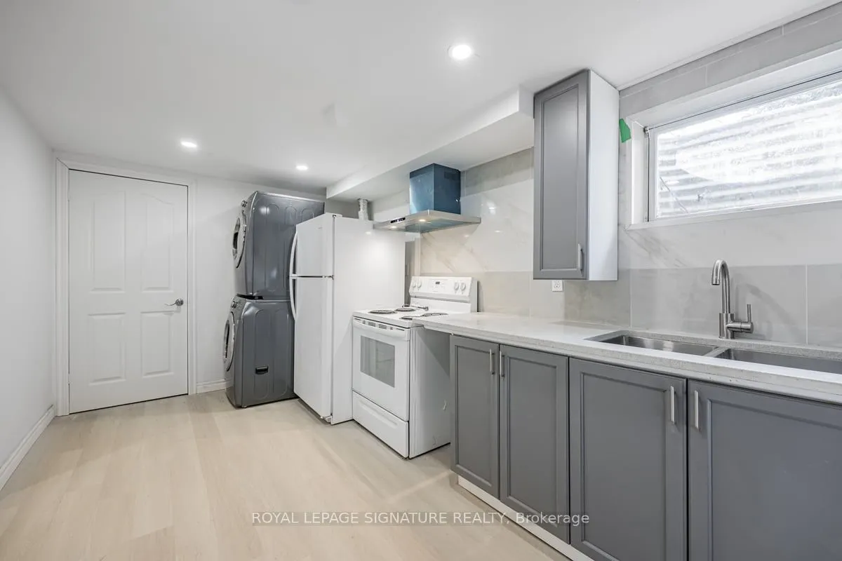 54 Tuscarora Drive, #C