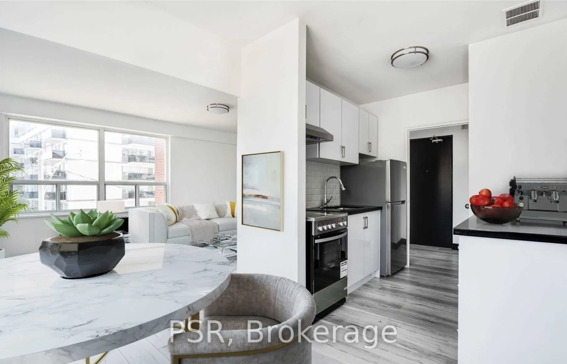 600 Eglinton Avenue W, #509