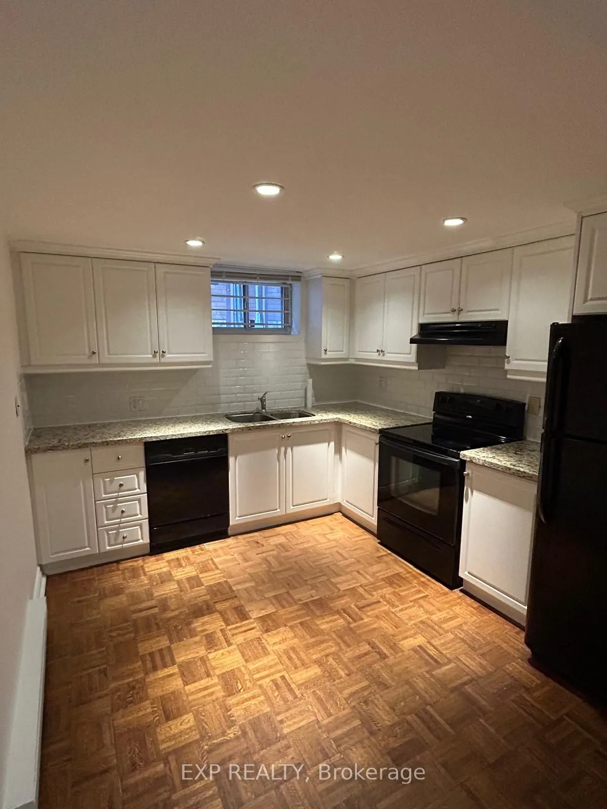 17 Highbourne Road, #Basement