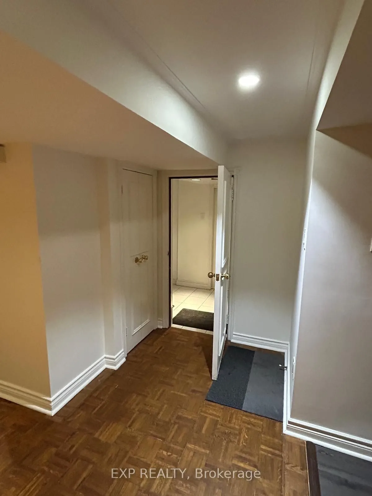 17 Highbourne Road, #Basement