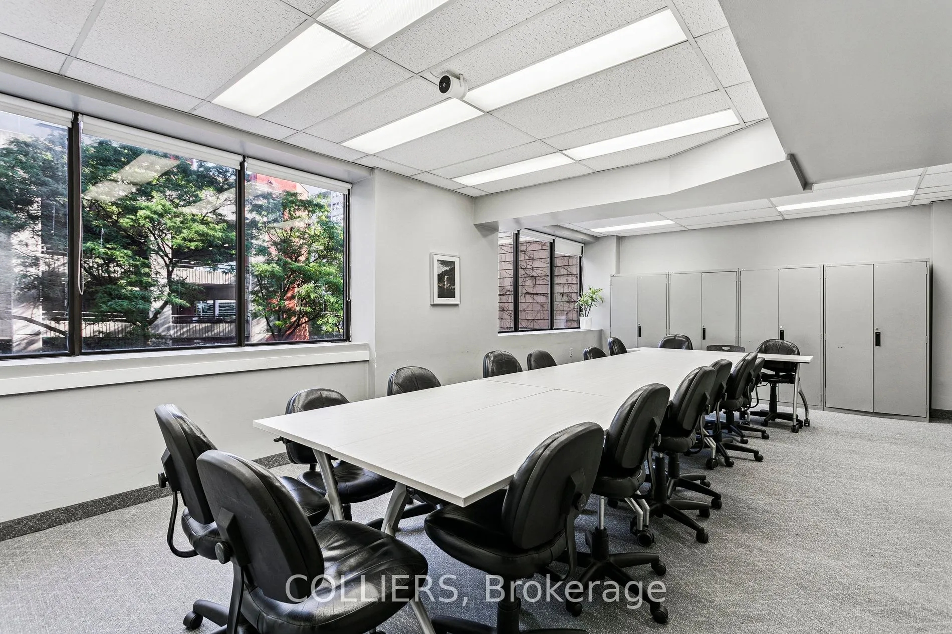 51 Eglinton Avenue E