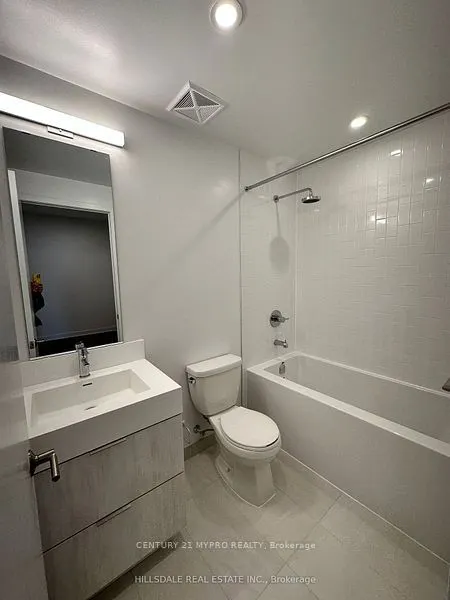130 River Street, #3002