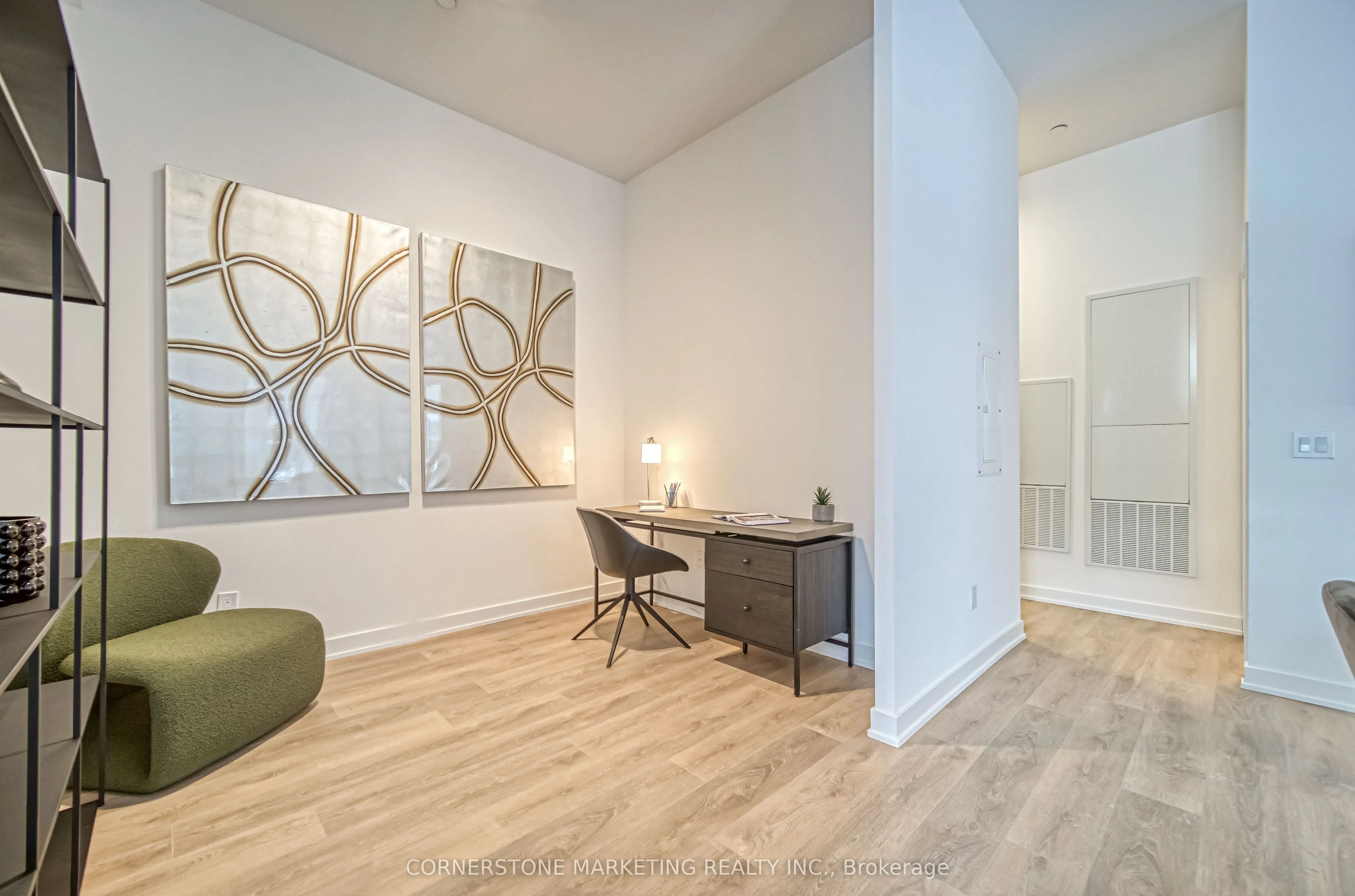 8 Tippett Road, #108
