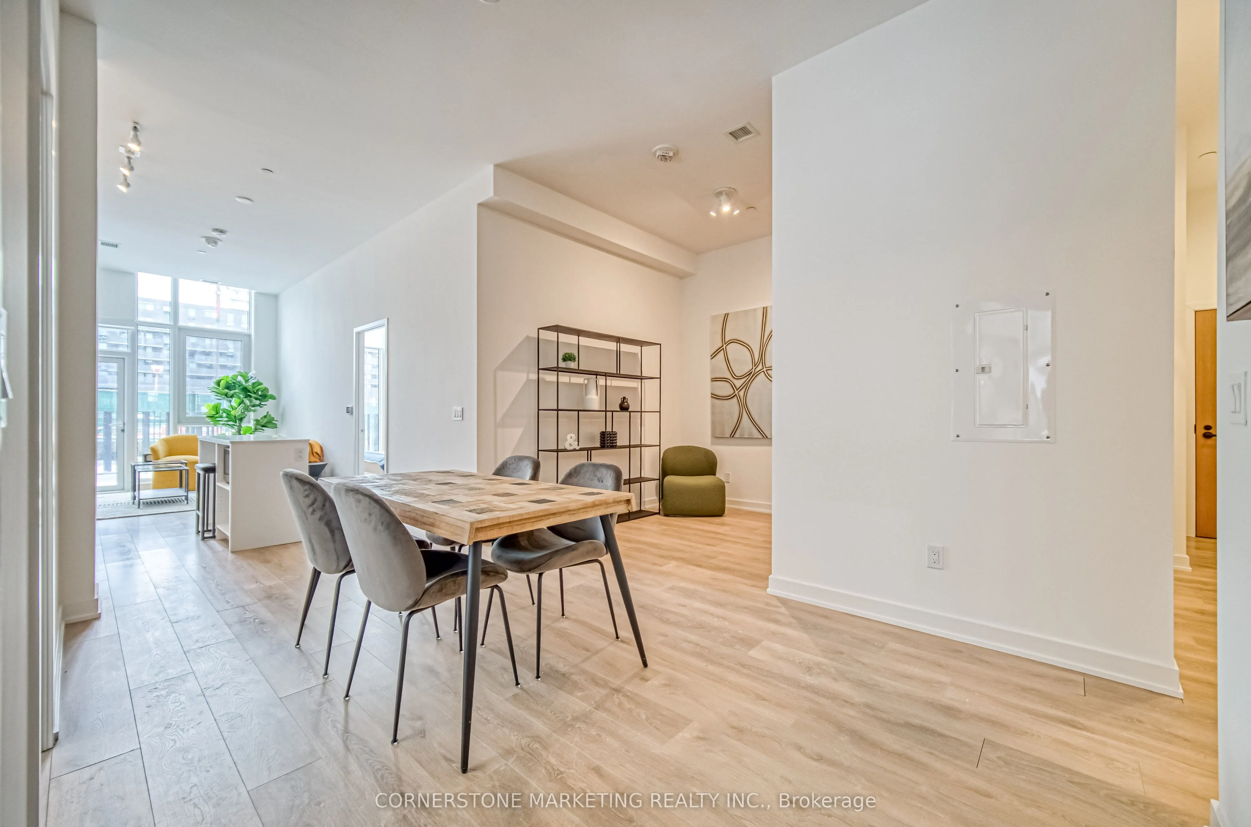 8 Tippett Road, #108