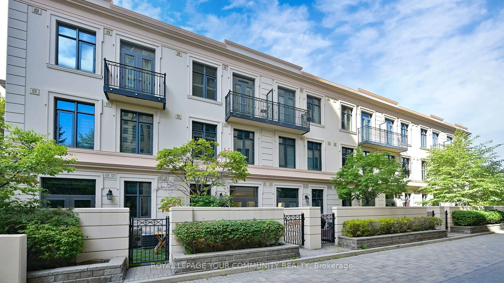 27 Elkhorn Drive, #18
