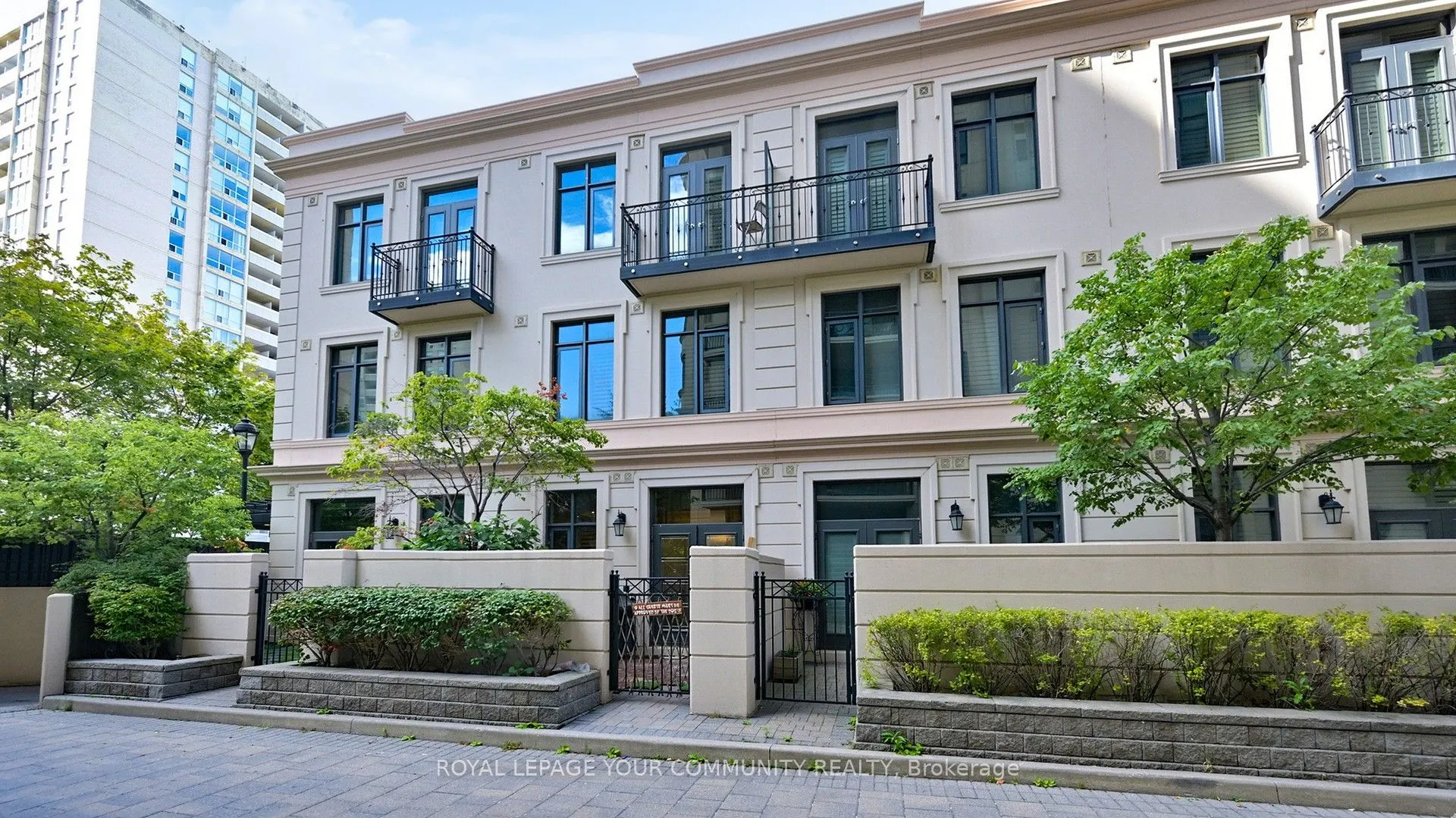 27 Elkhorn Drive, #18