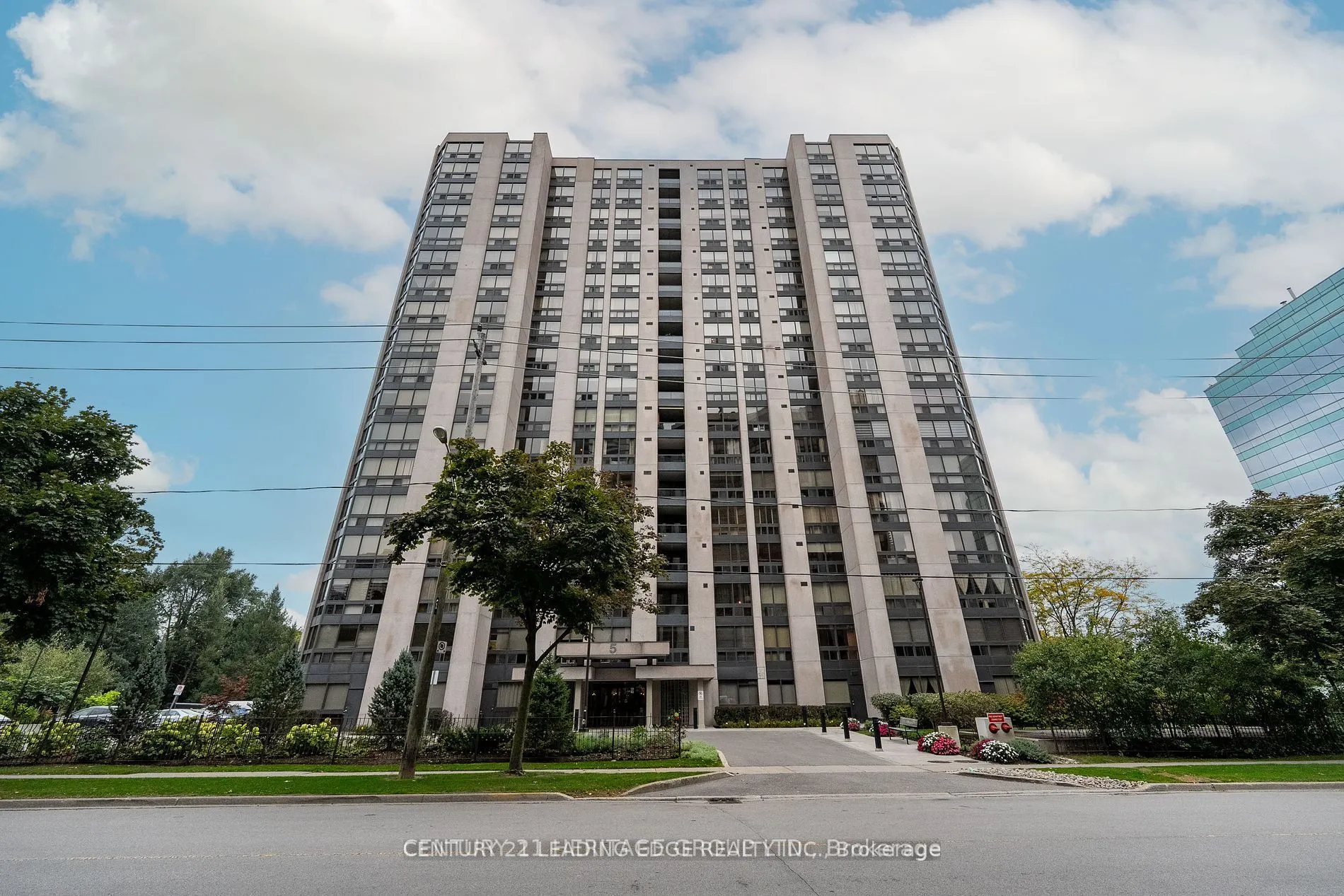 5 Kenneth Avenue, #705