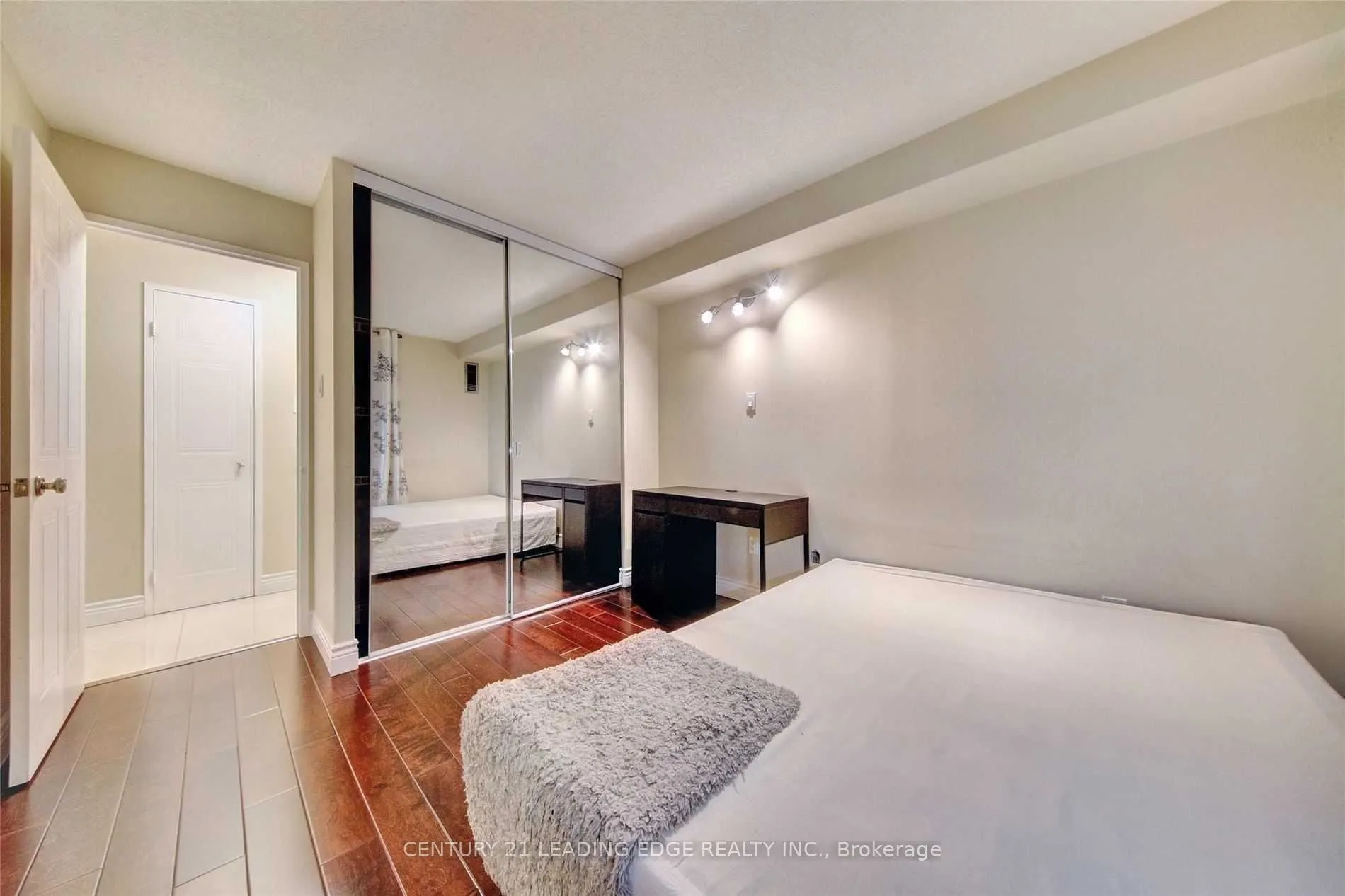 5 Kenneth Avenue, #705