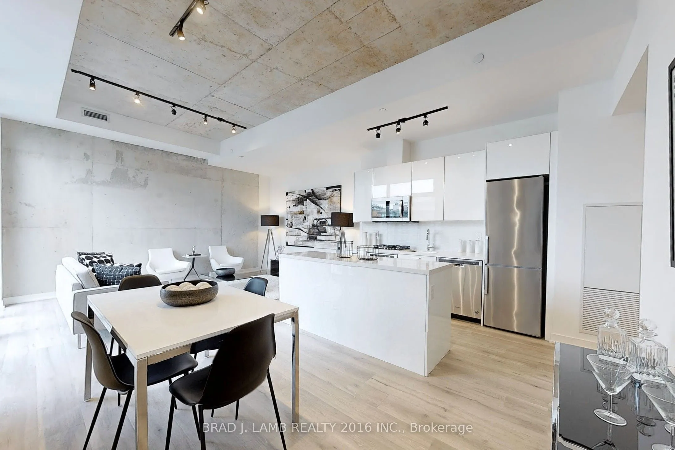 55 Ontario Street, #321