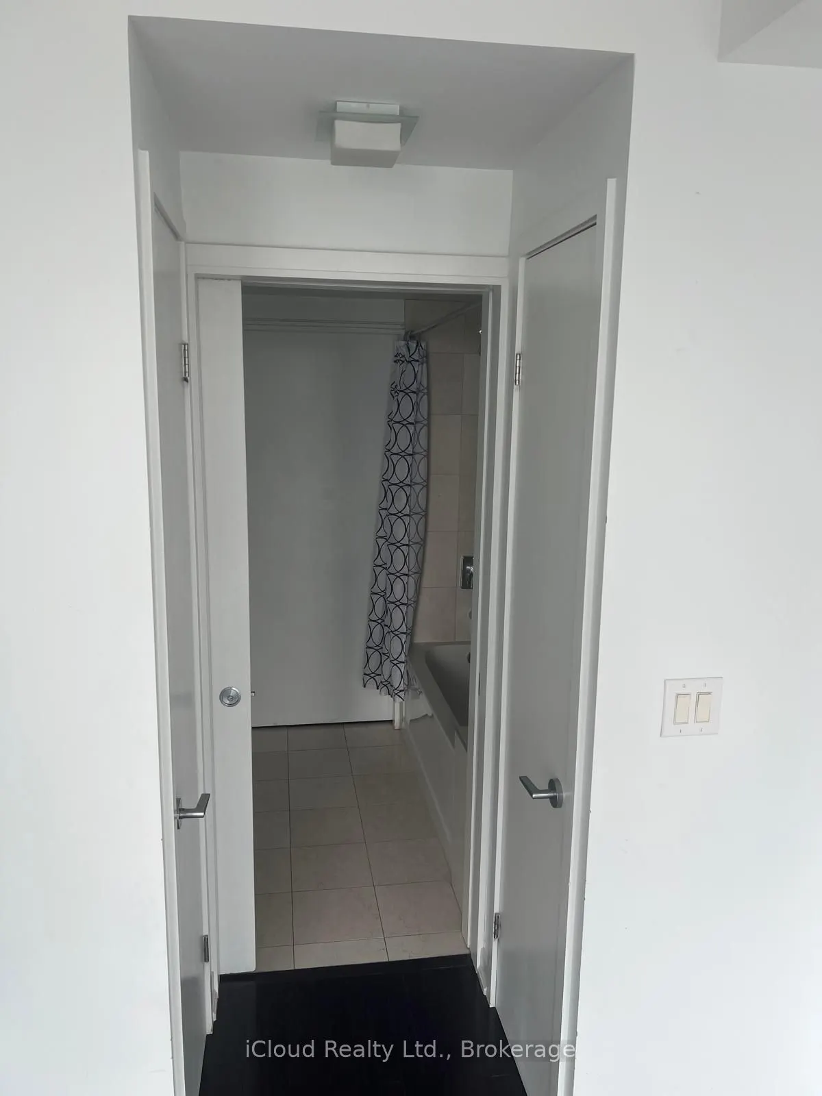 12 York Street, #1203