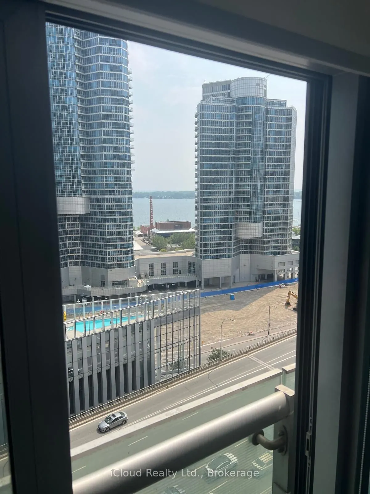 12 York Street, #1203