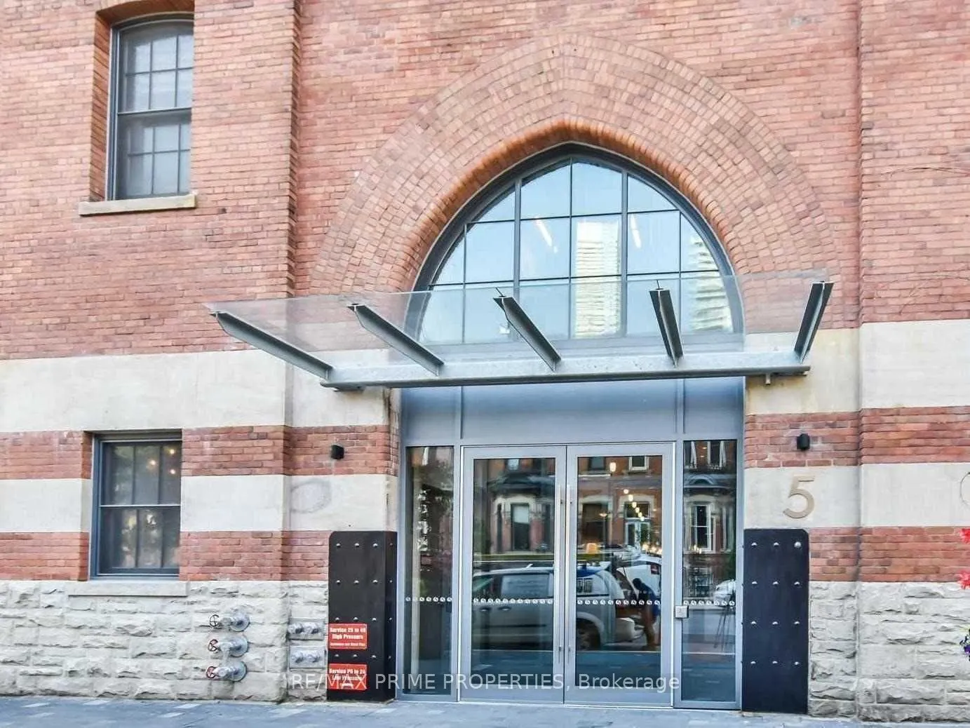 5 St Joseph Street, #2501