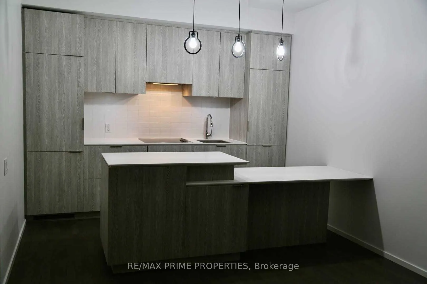 5 St Joseph Street, #2501