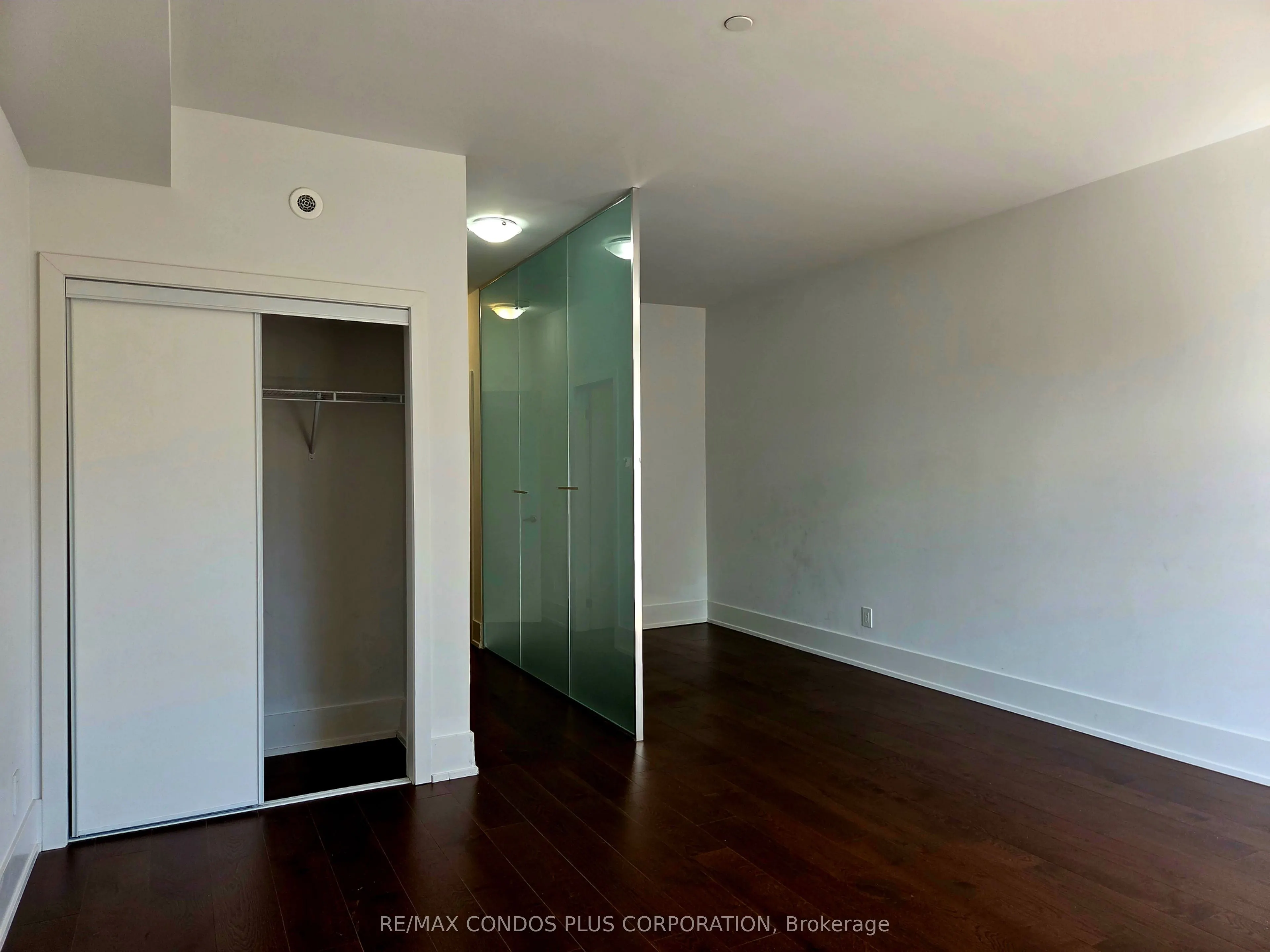 270 Davenport Road, #9
