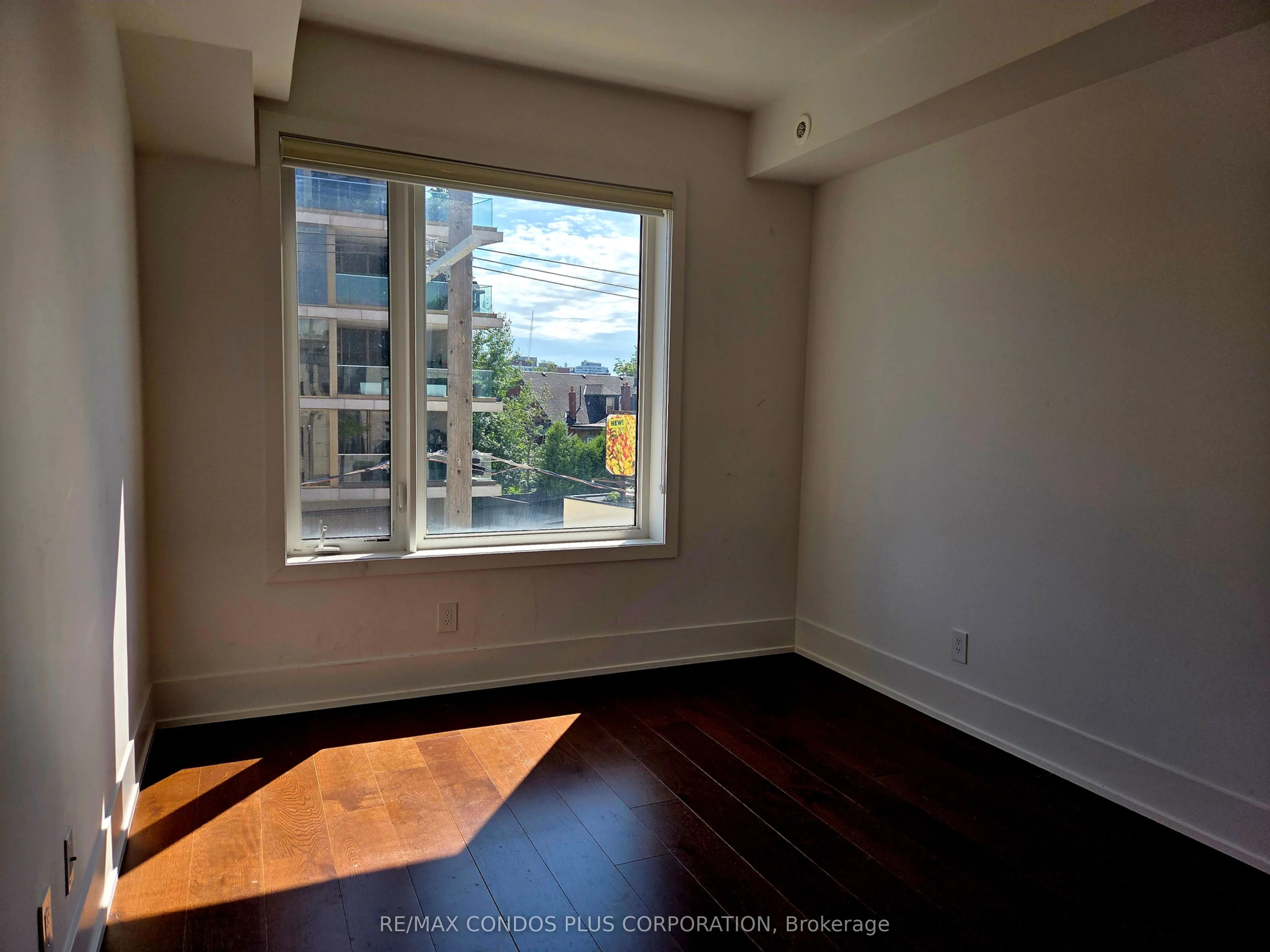 270 Davenport Road, #9