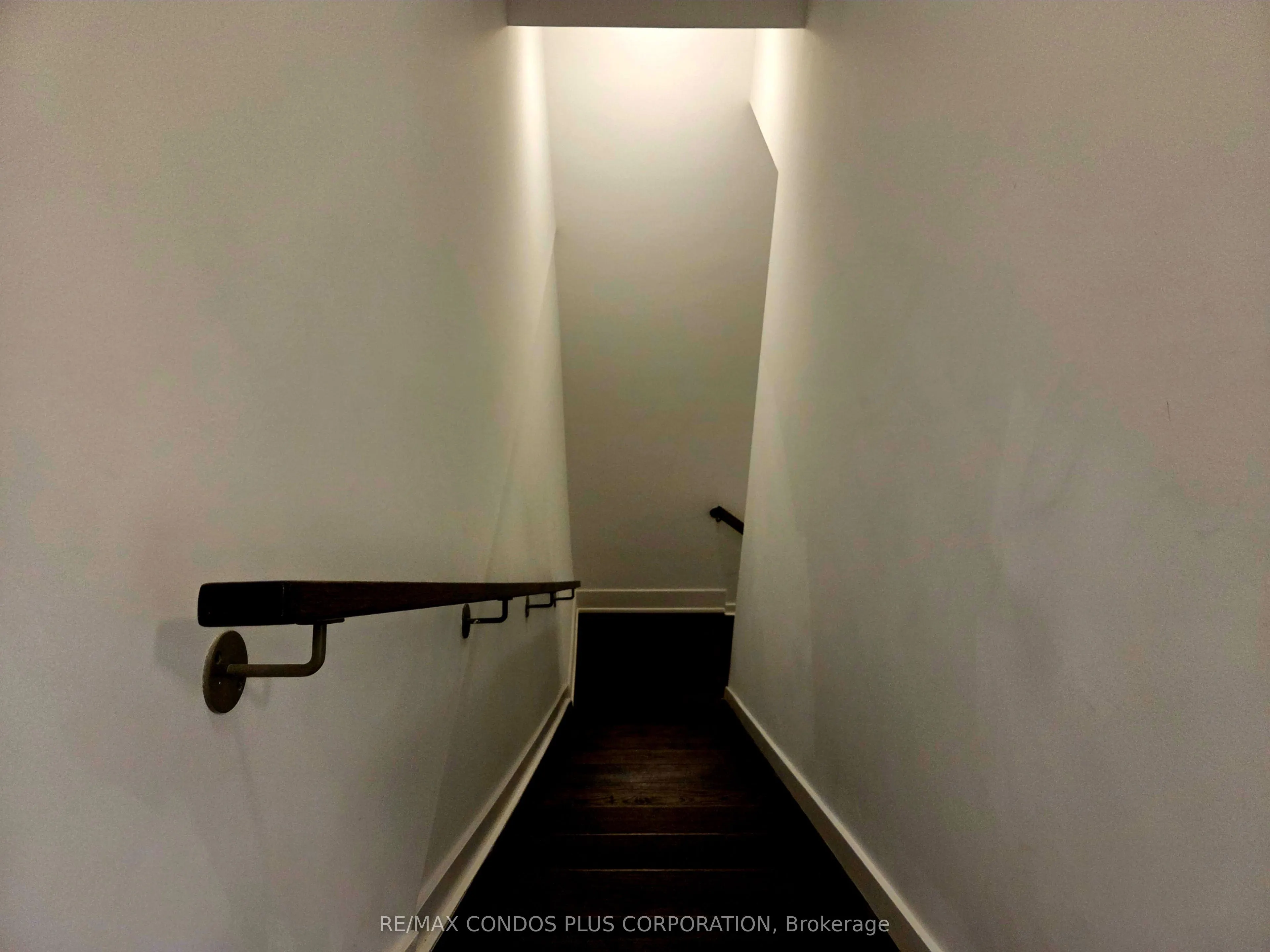 270 Davenport Road, #9