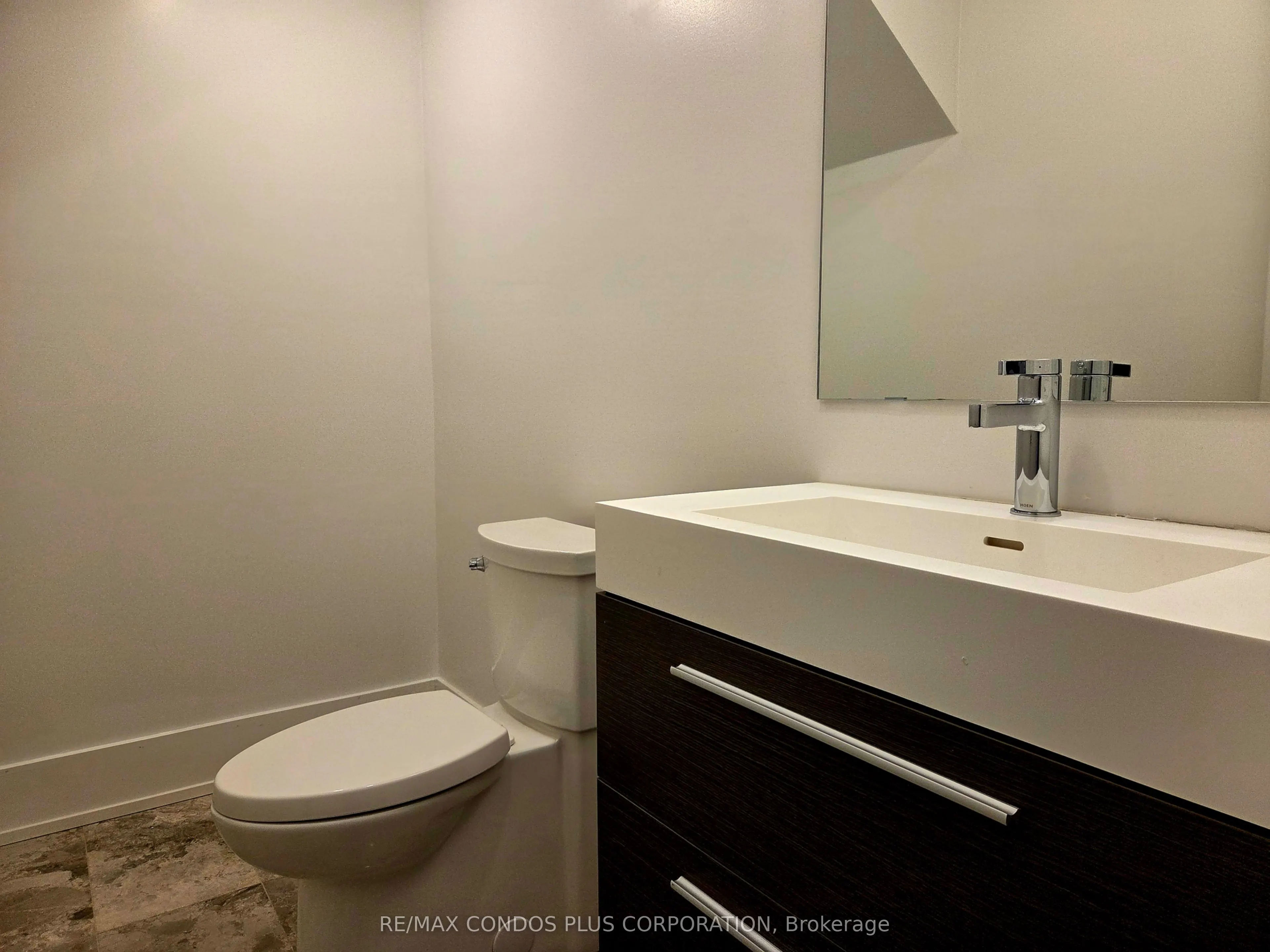 270 Davenport Road, #9