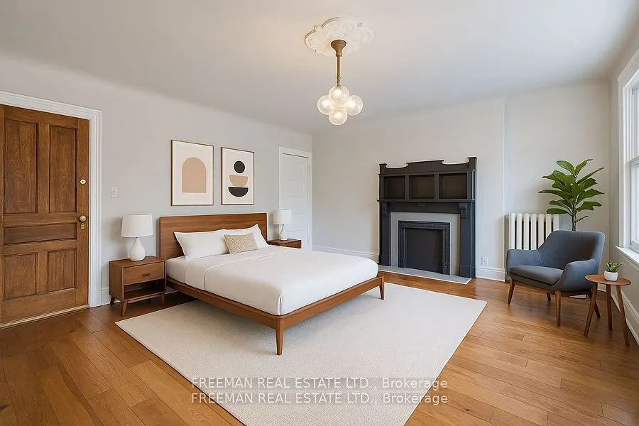 555 Markham Street