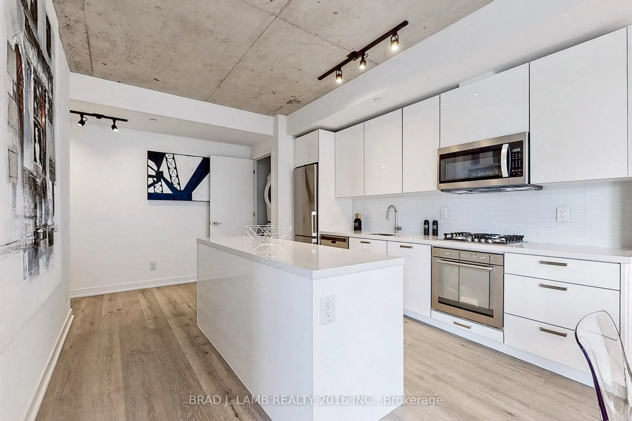 55 Ontario Street, #609
