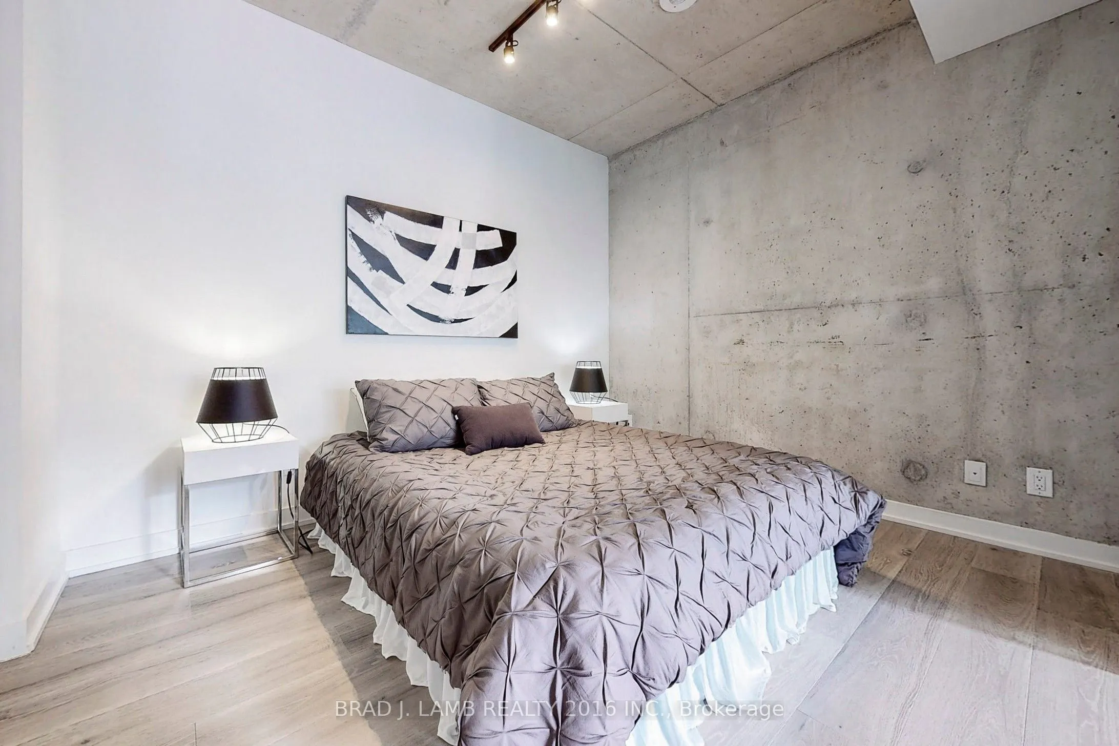 55 Ontario Street, #609