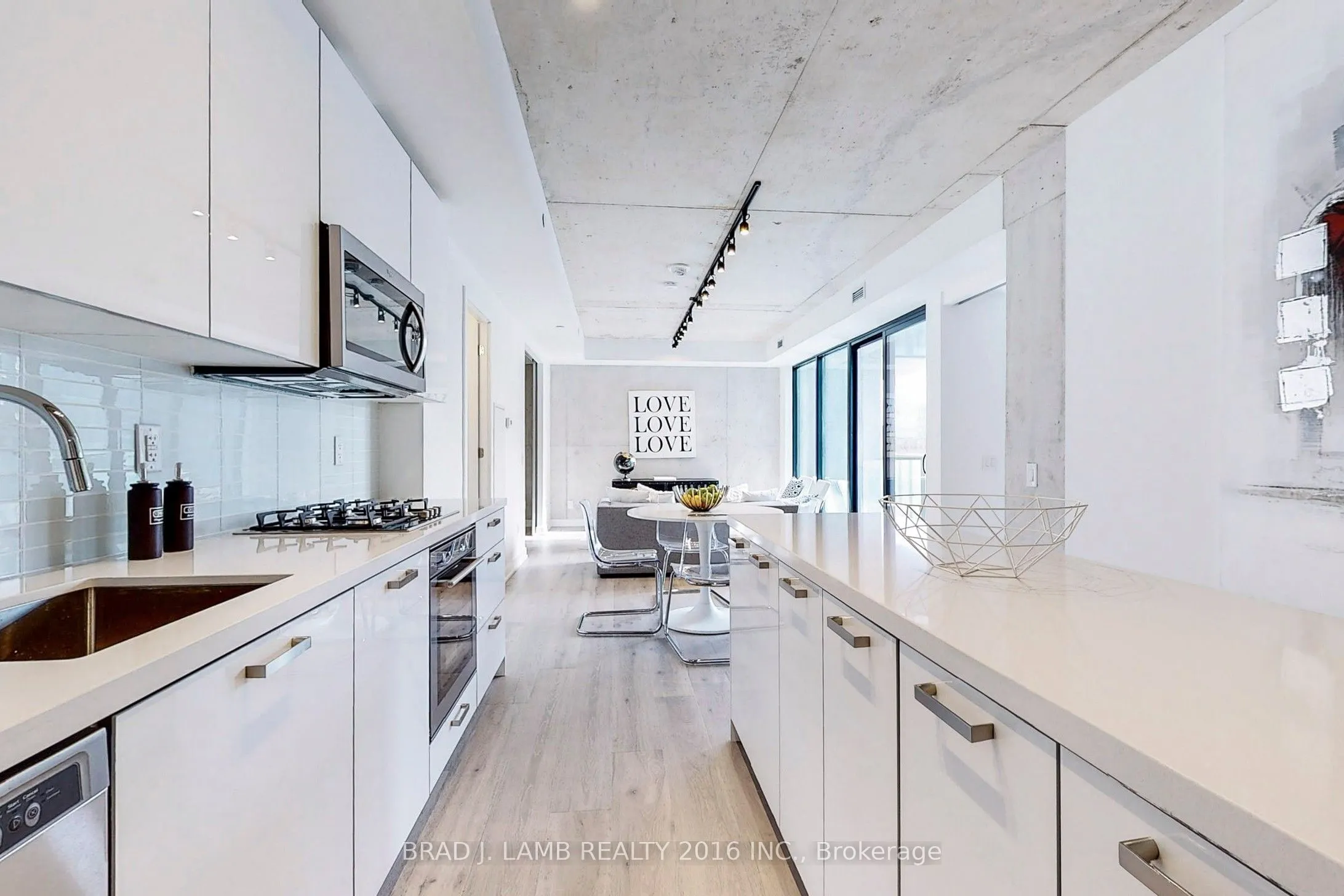 55 Ontario Street, #609