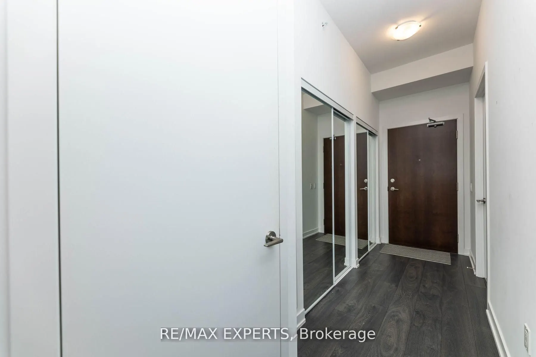 38 Iannuzzi Street, #1105