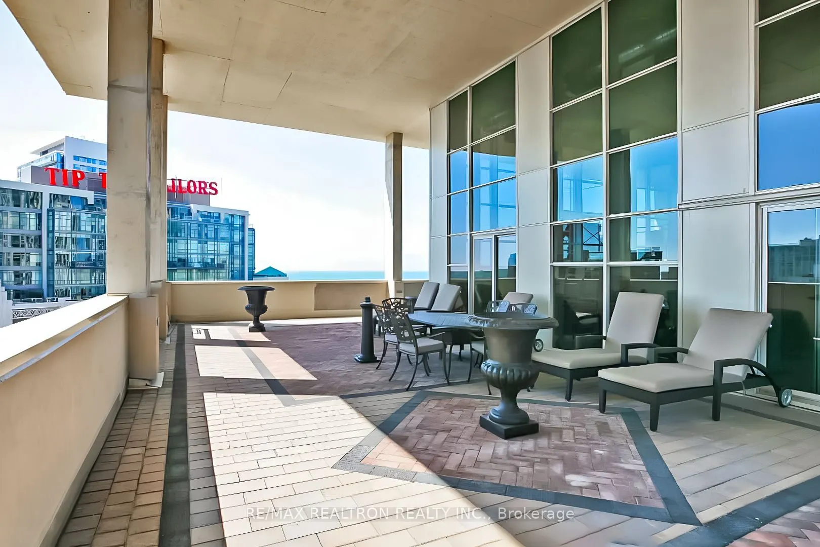 628 fleet Street, #407