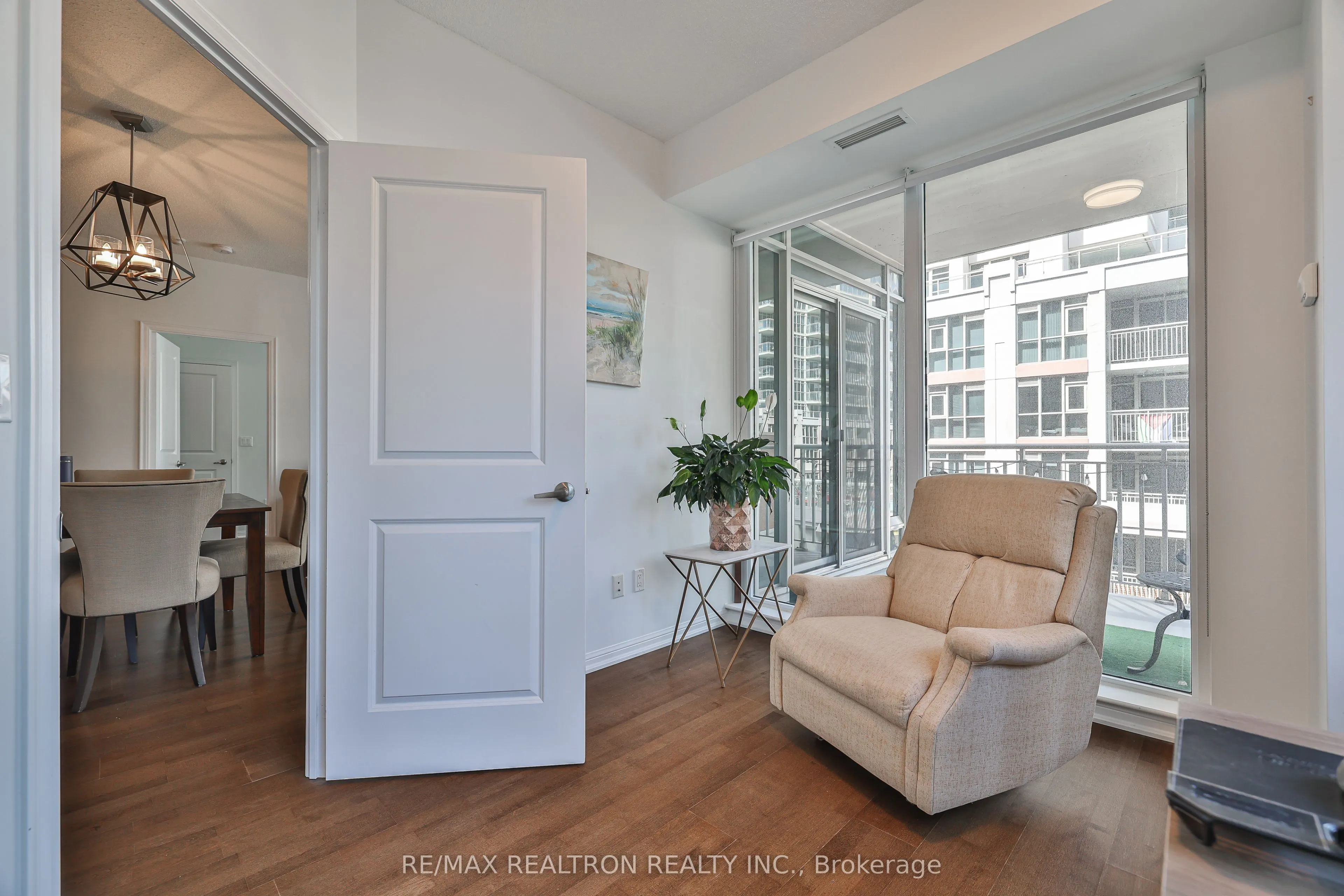 628 fleet Street, #407