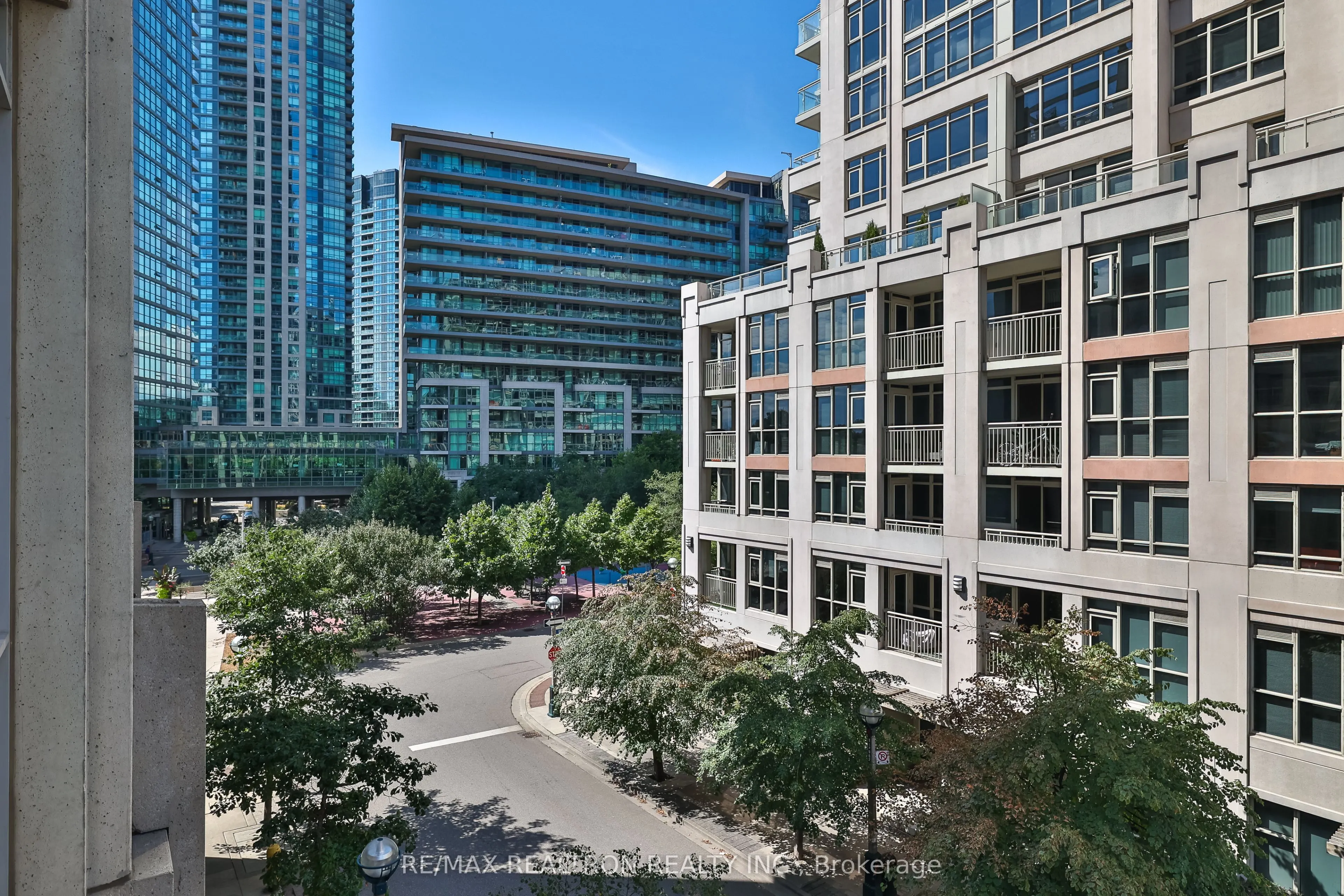 628 fleet Street, #407