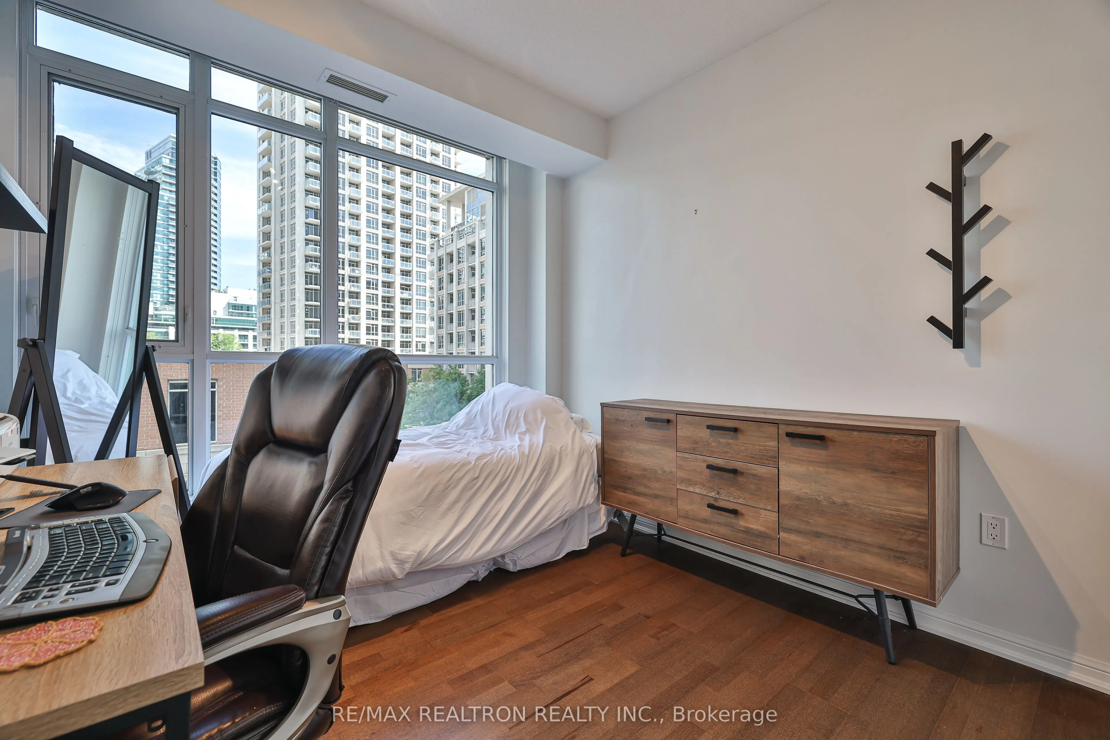 628 fleet Street, #407