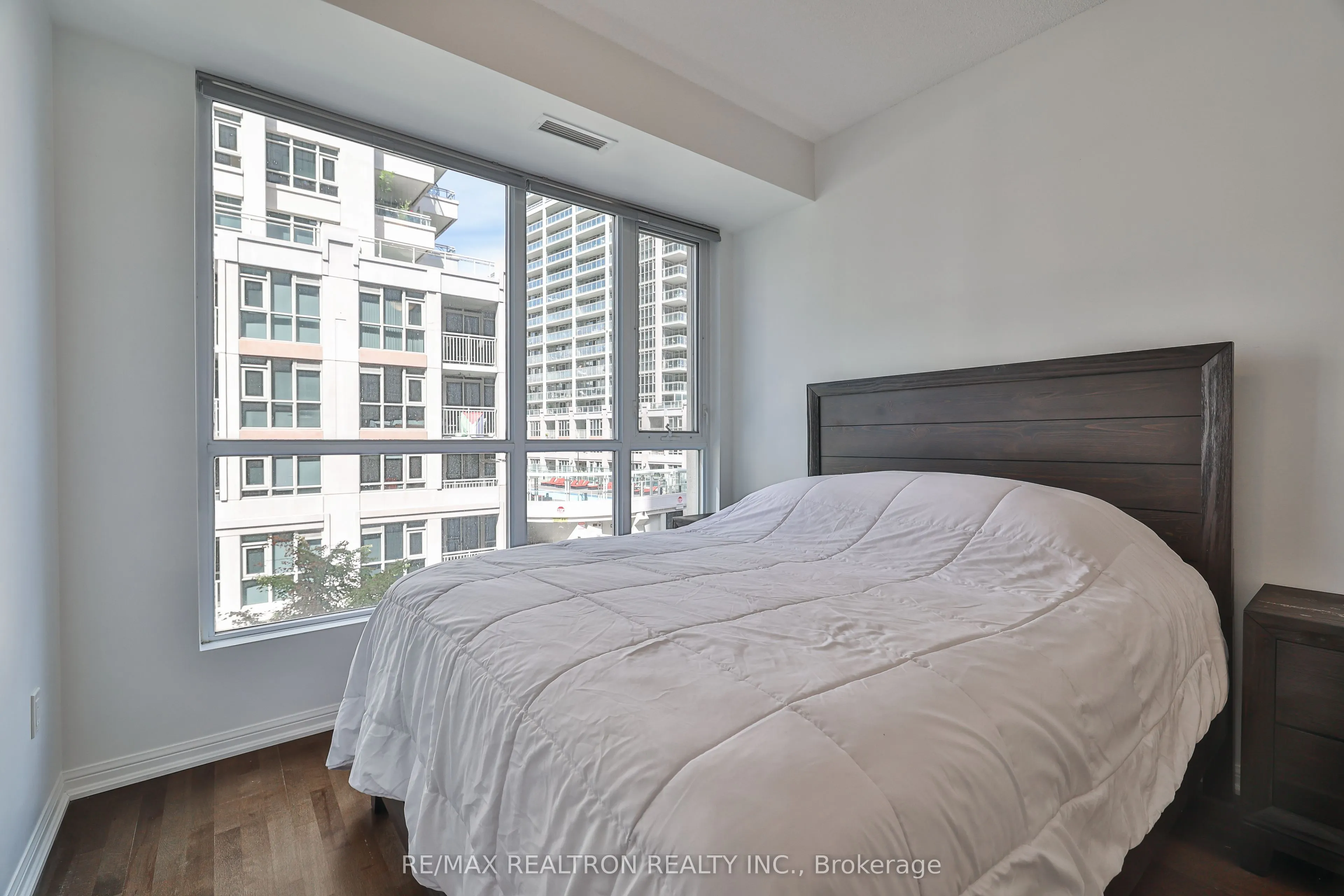 628 fleet Street, #407