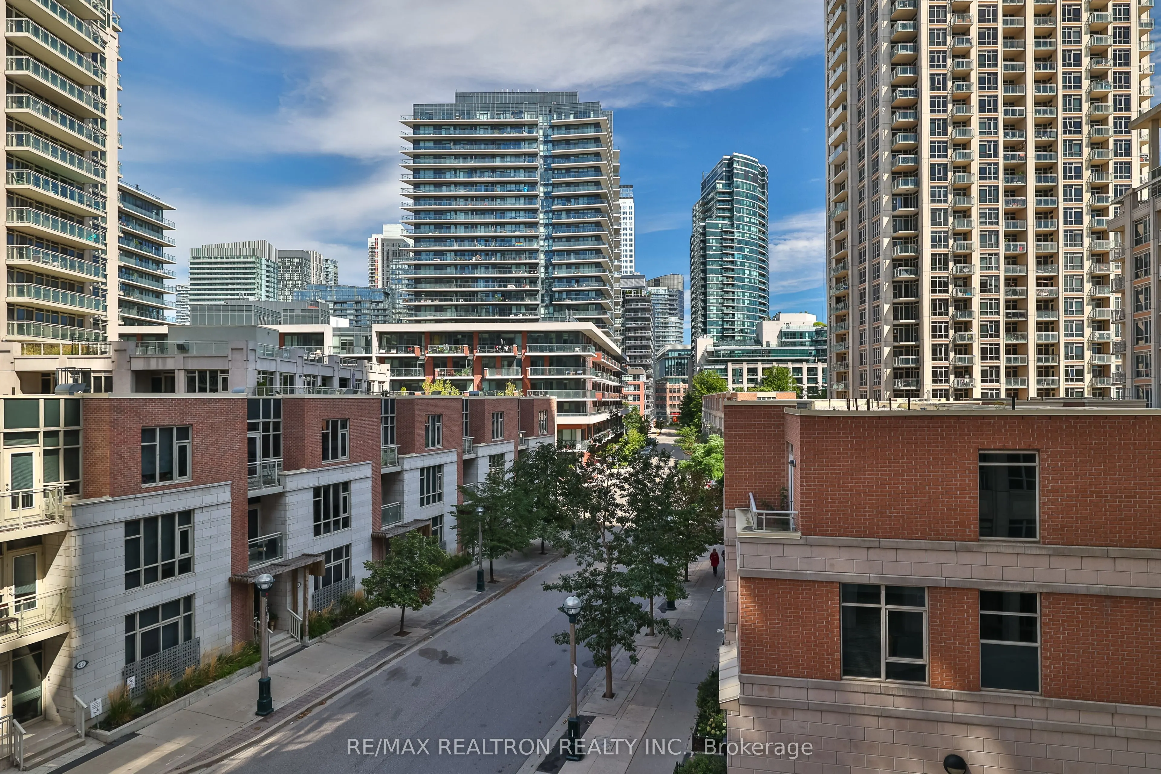 628 fleet Street, #407