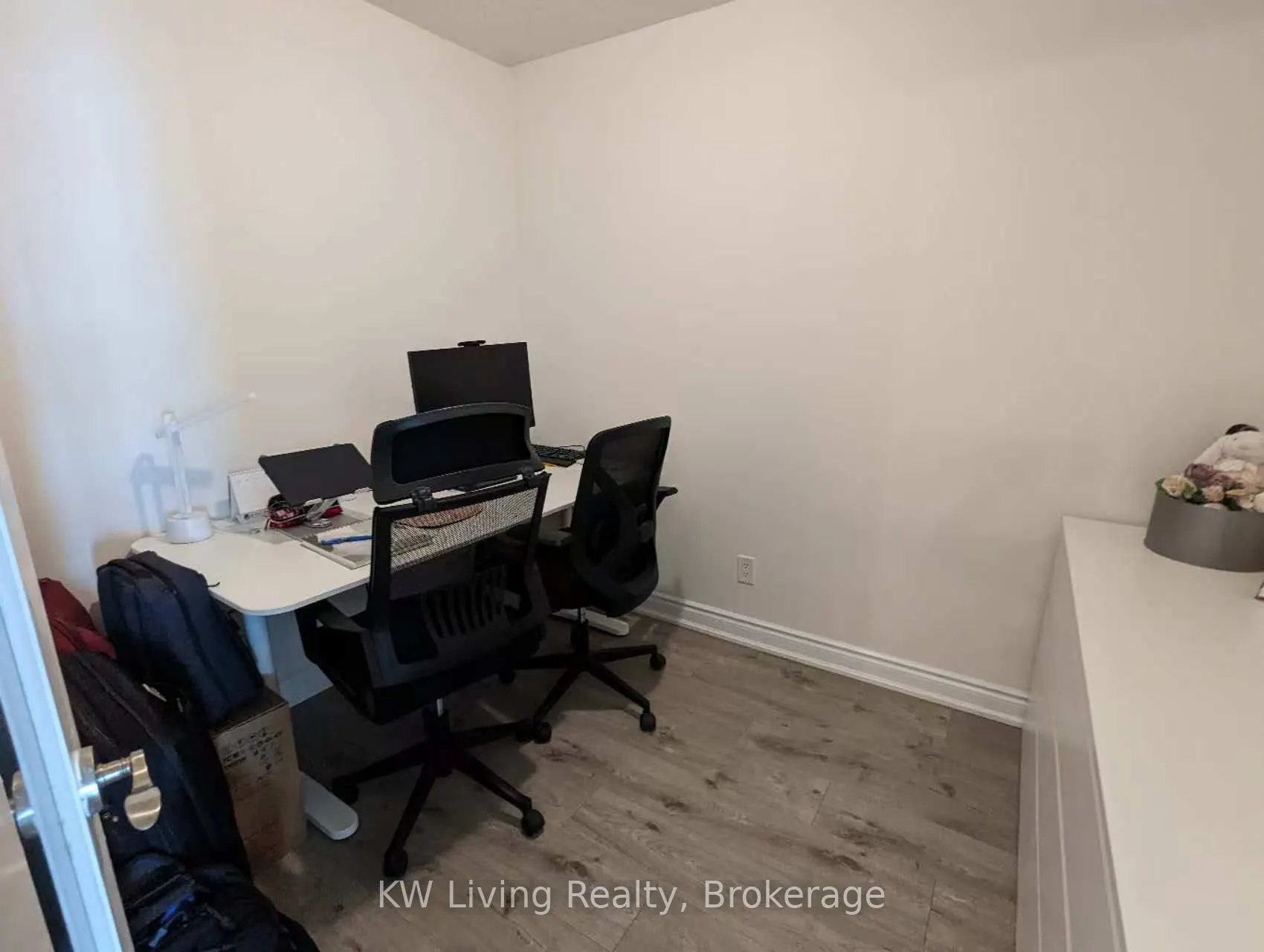 15 Greenview Avenue, #909