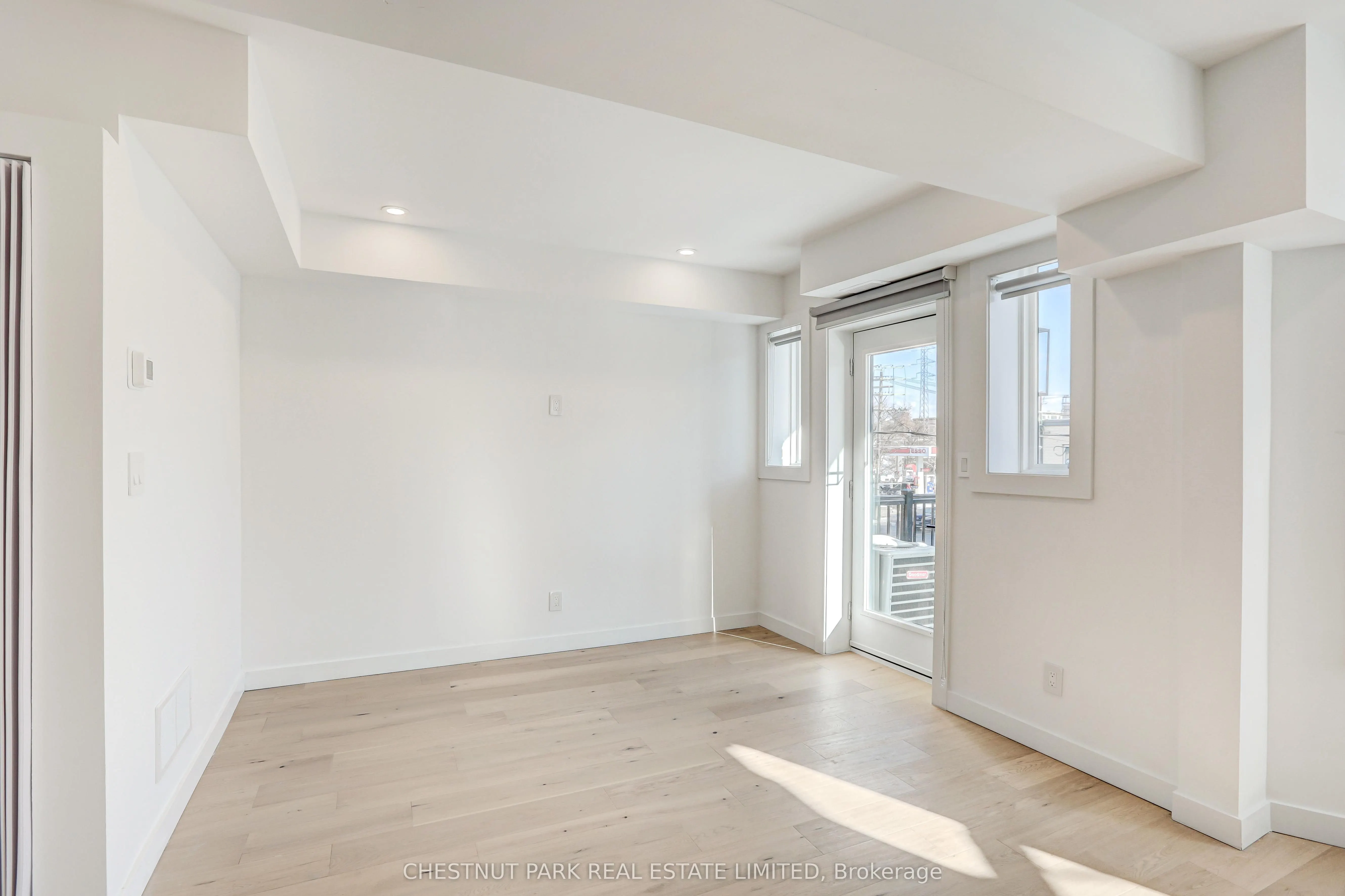 326 St George Street, #2
