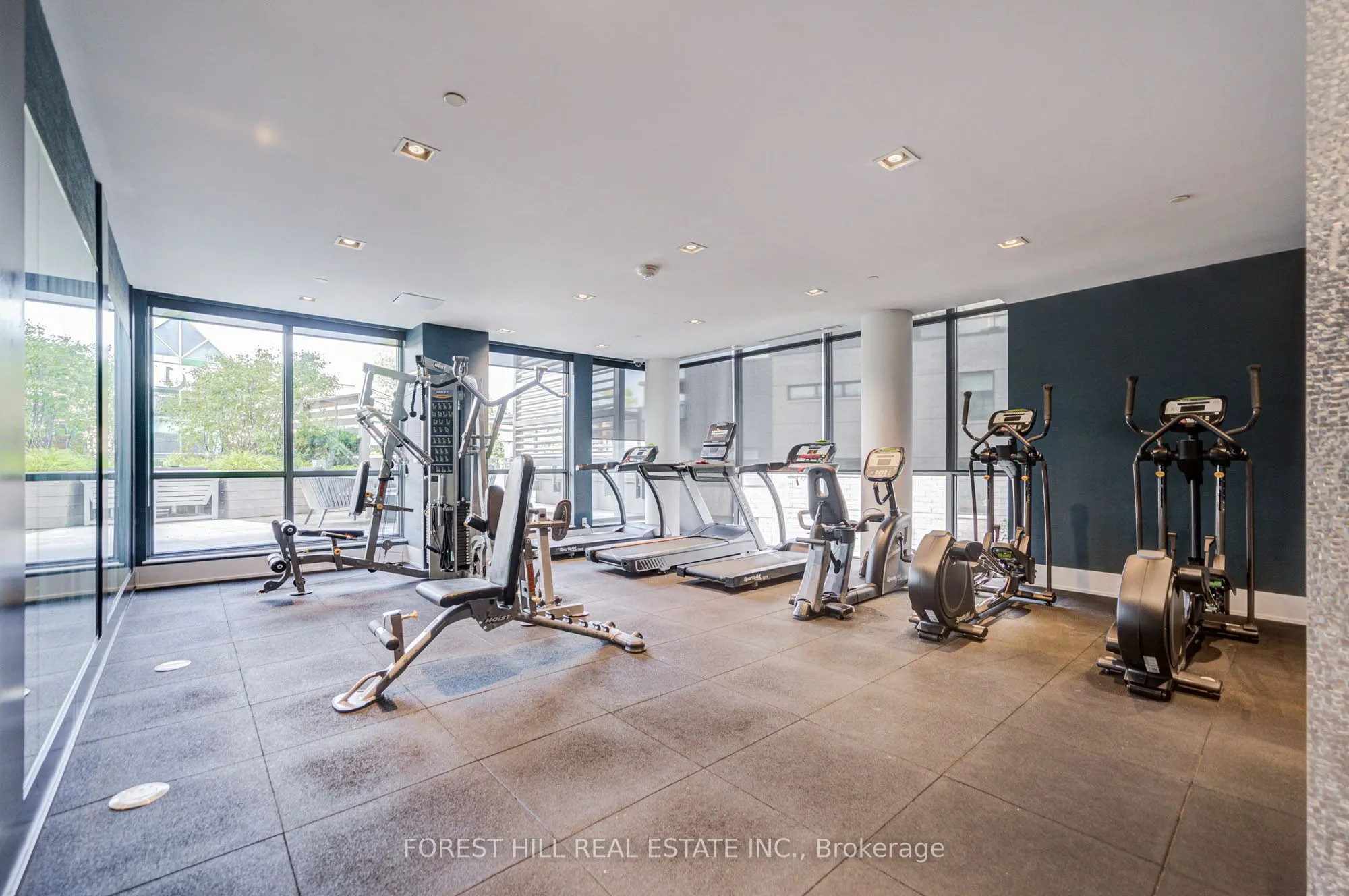 181 Bedford Road, #409