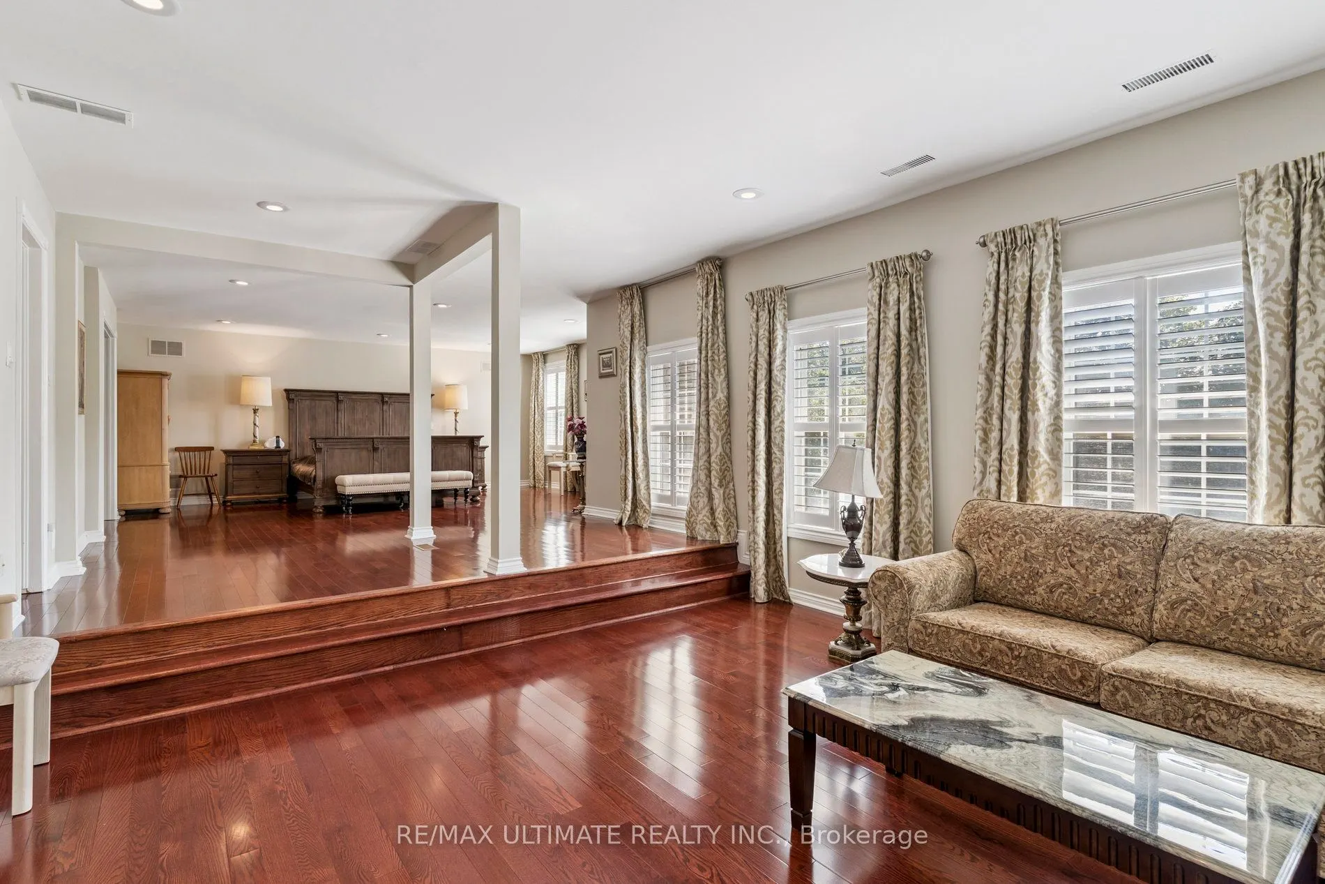 1 Versailles Court