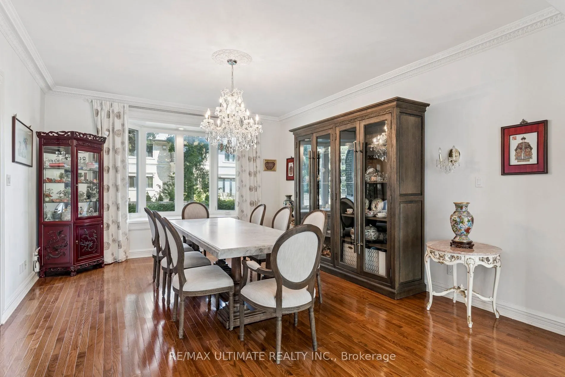 1 Versailles Court