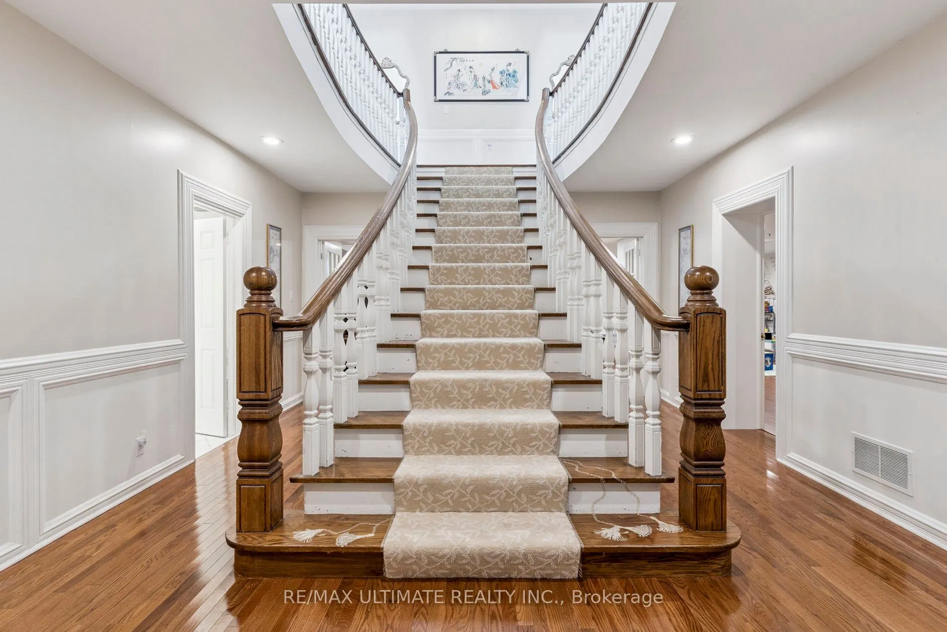 1 Versailles Court