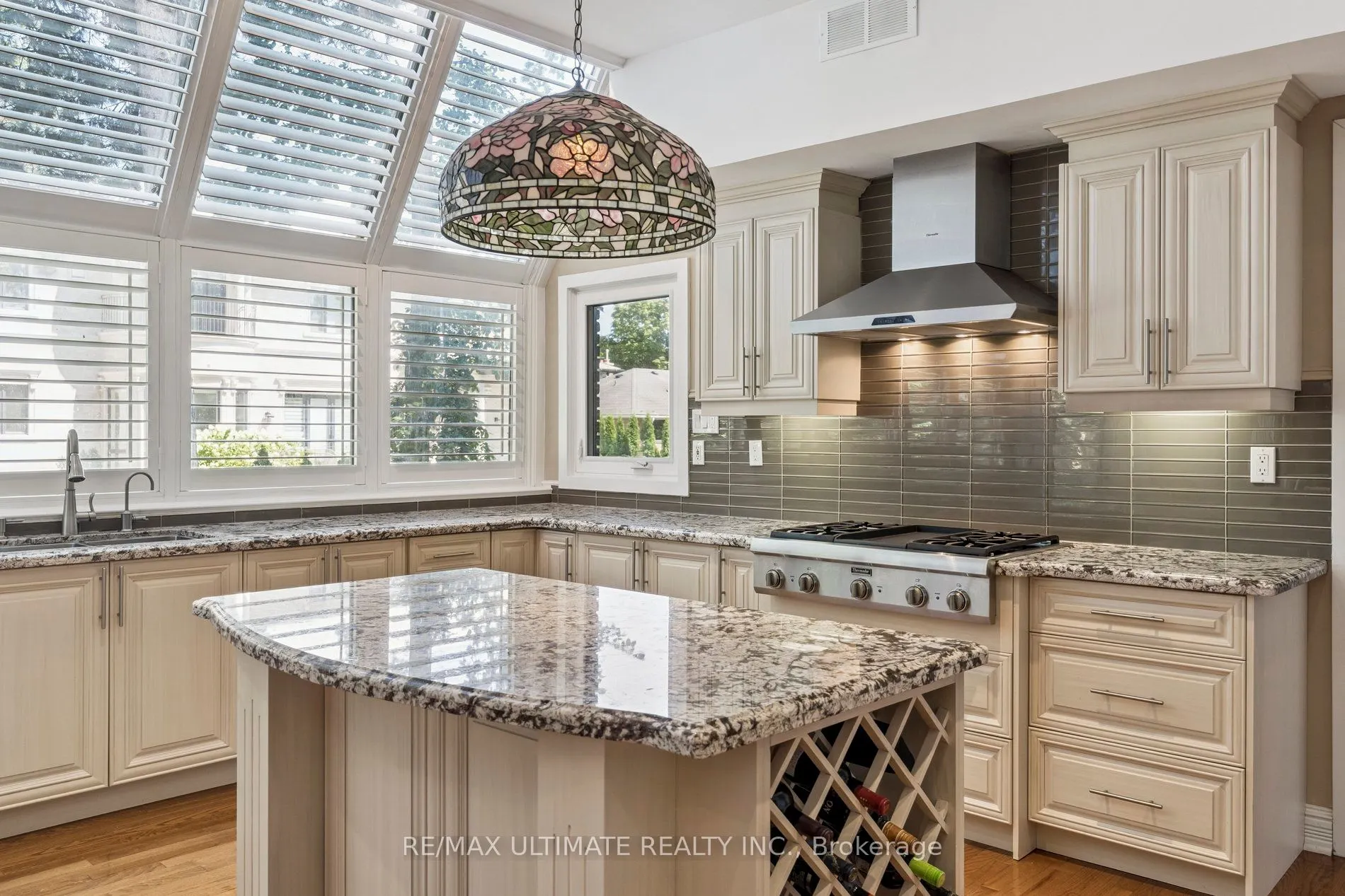1 Versailles Court