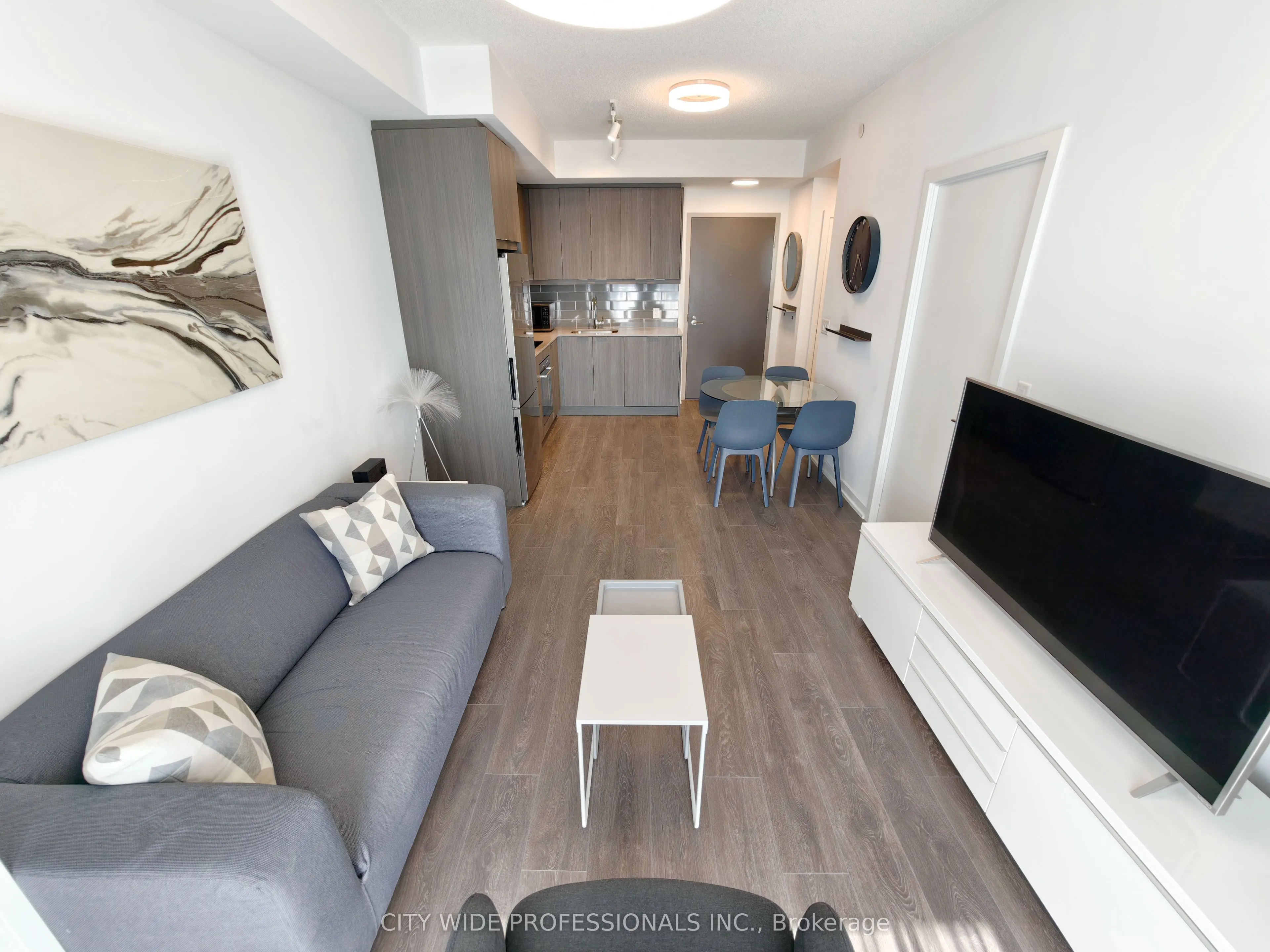 38 Forest Manor Road, #1208