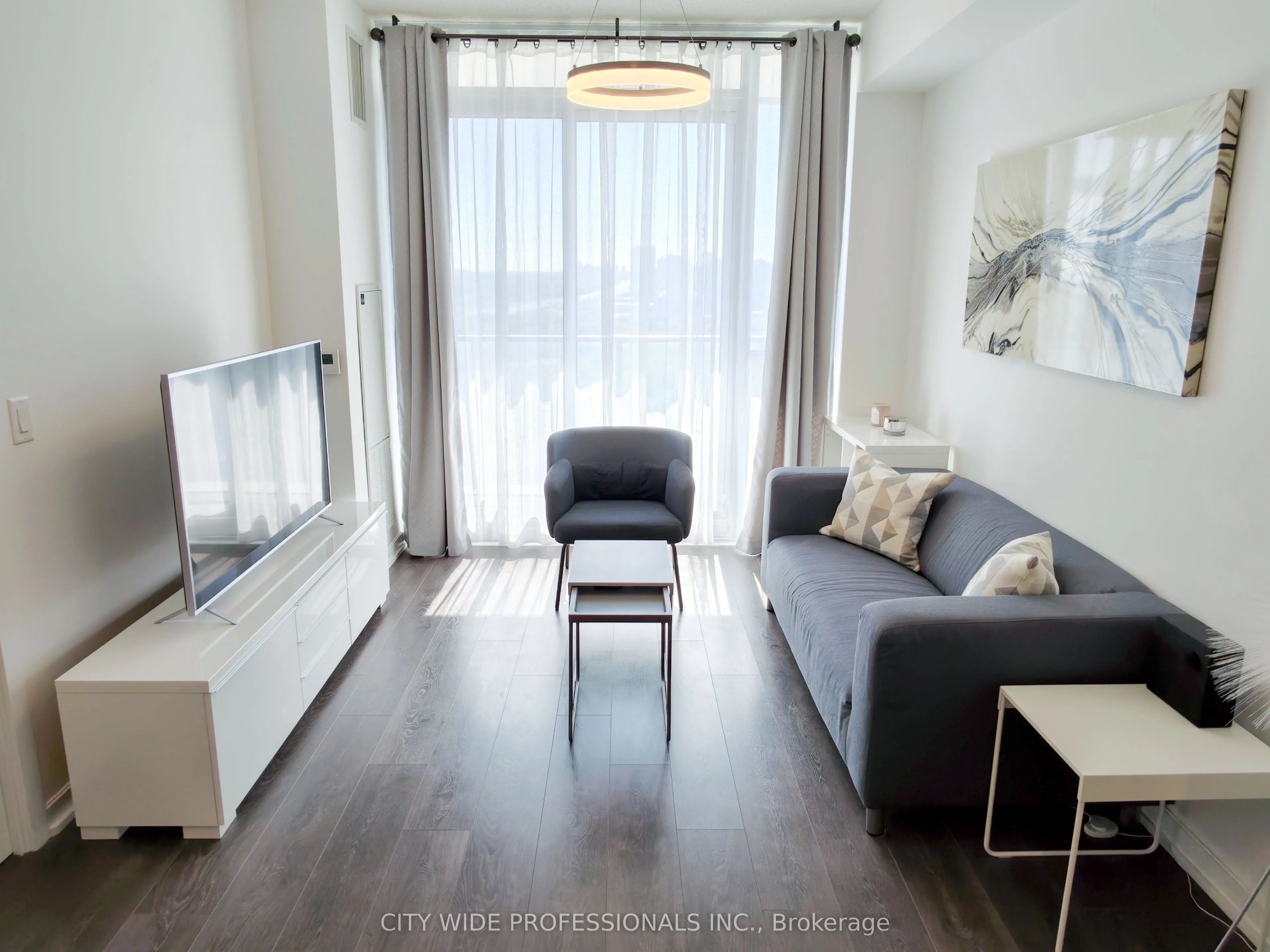 38 Forest Manor Road, #1208