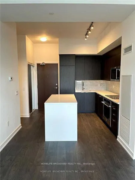 38 Iannuzzi Street, #734